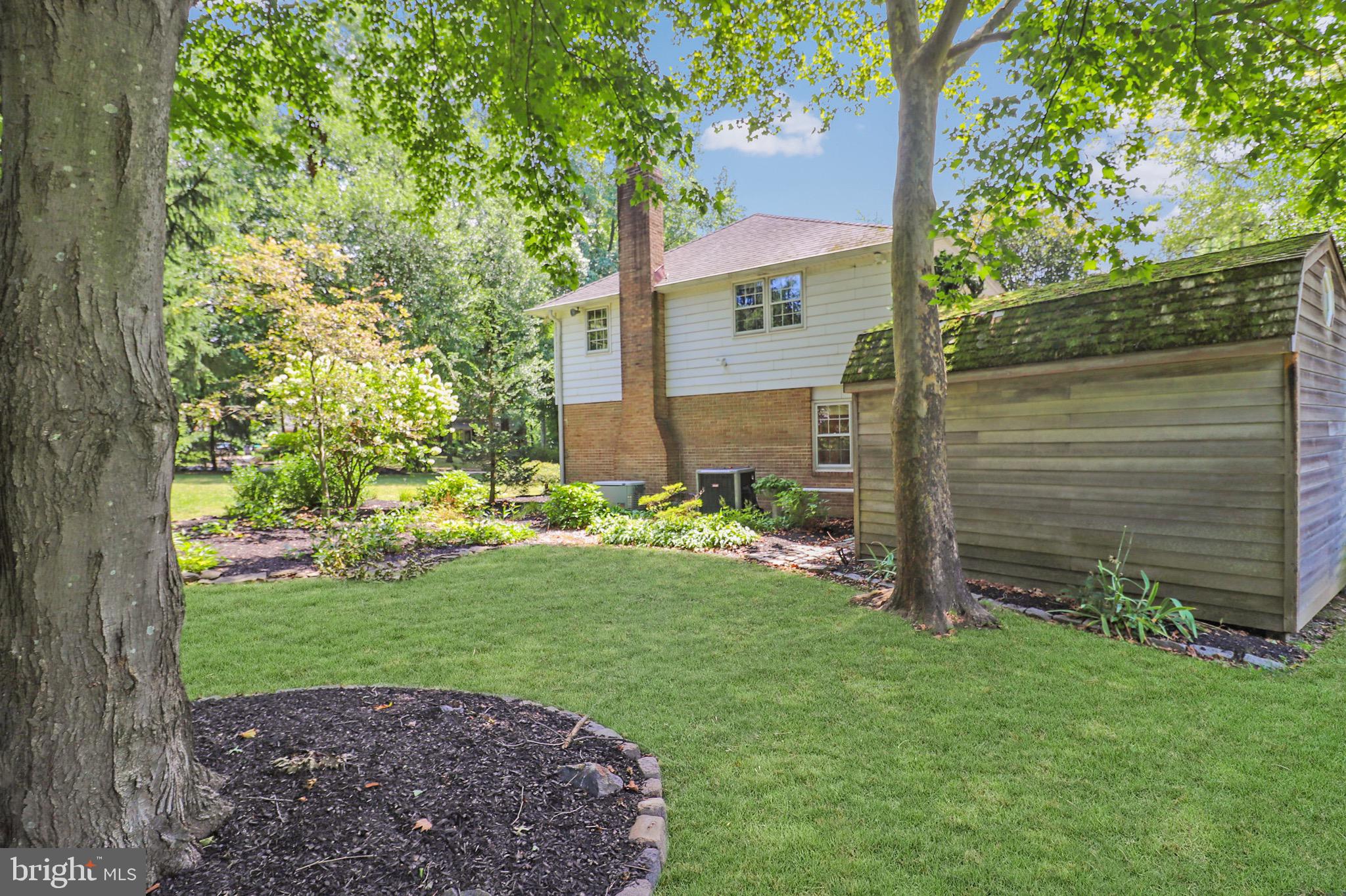 2003 BRANDYWOOD LANE