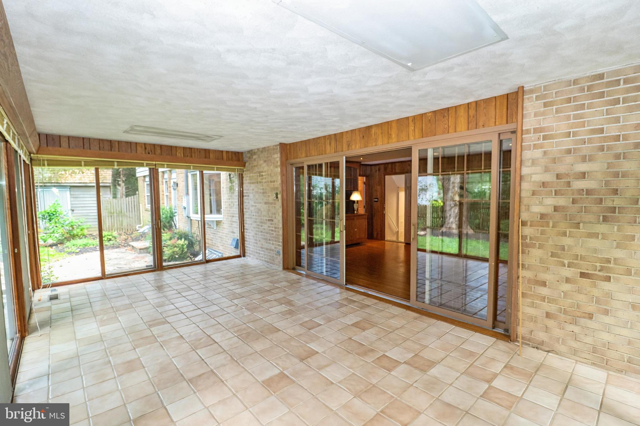 2003 BRANDYWOOD LANE