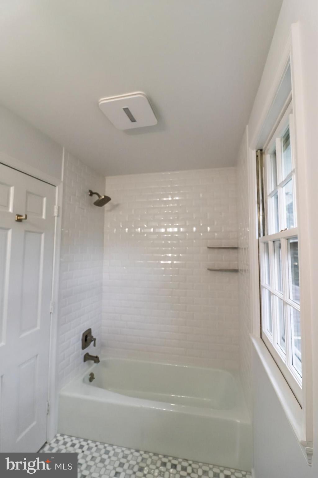 2003 BRANDYWOOD LANE