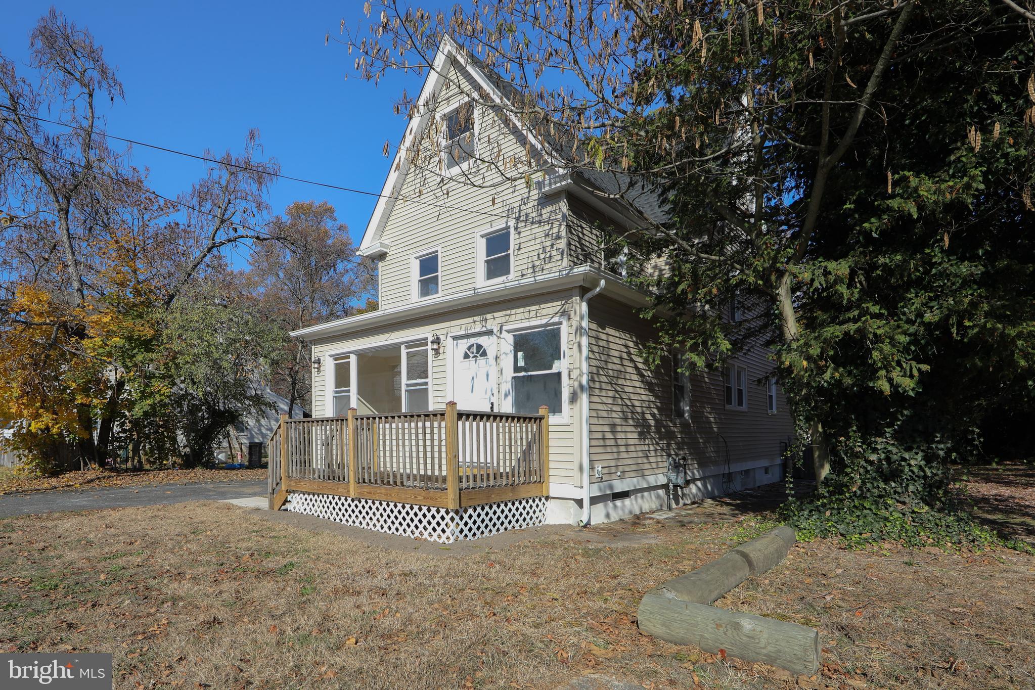 324 MAURICE STREET