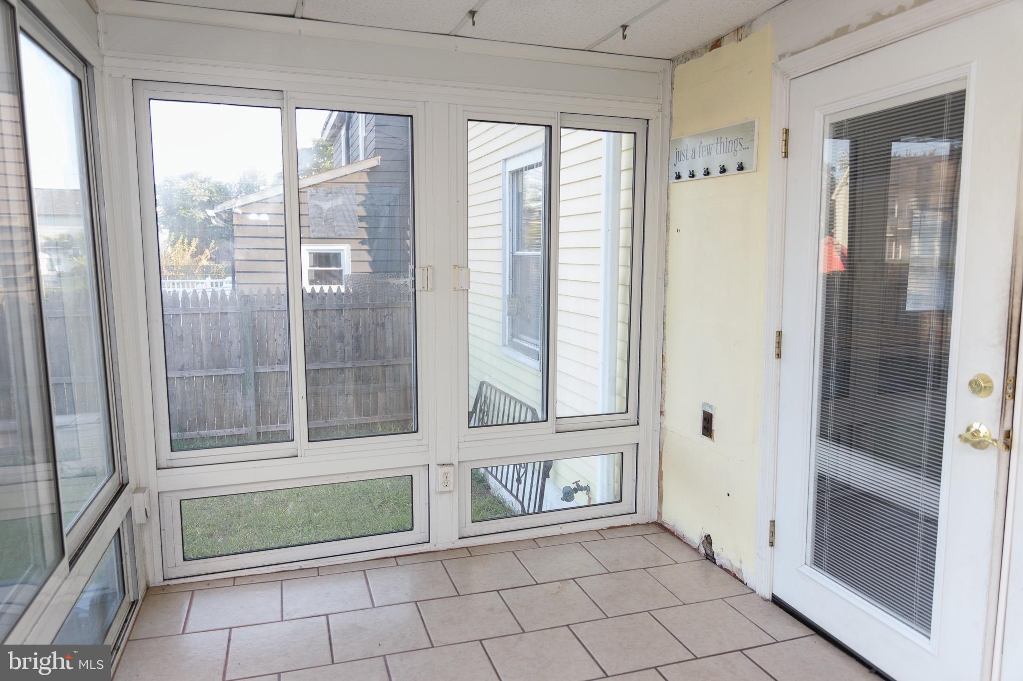 1009 CHESTNUT STREET