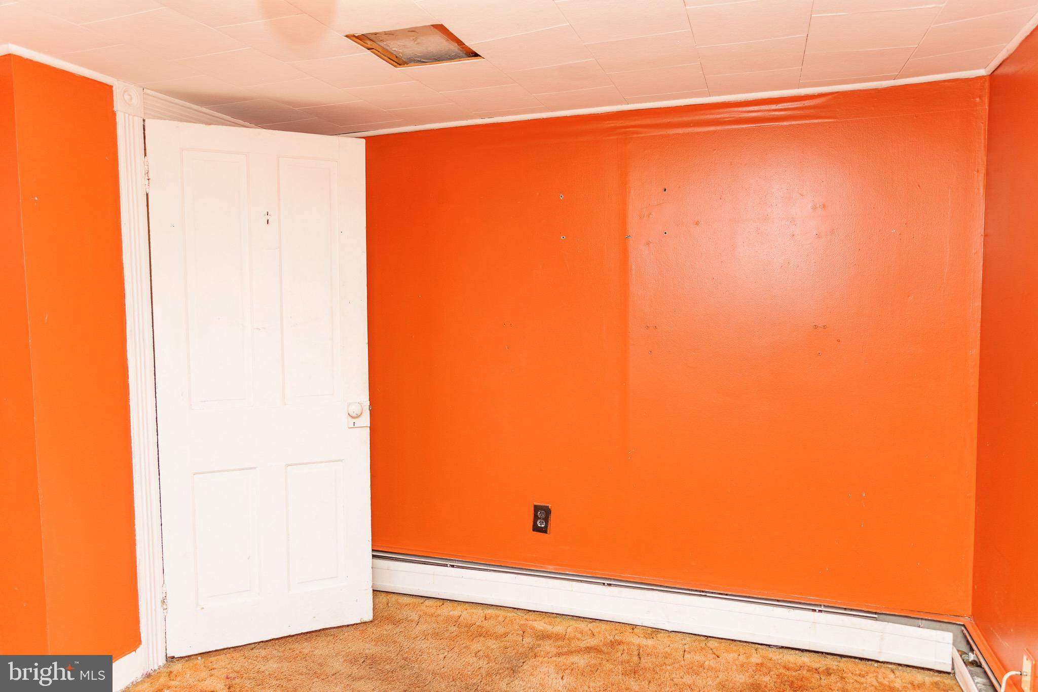 1009 CHESTNUT STREET