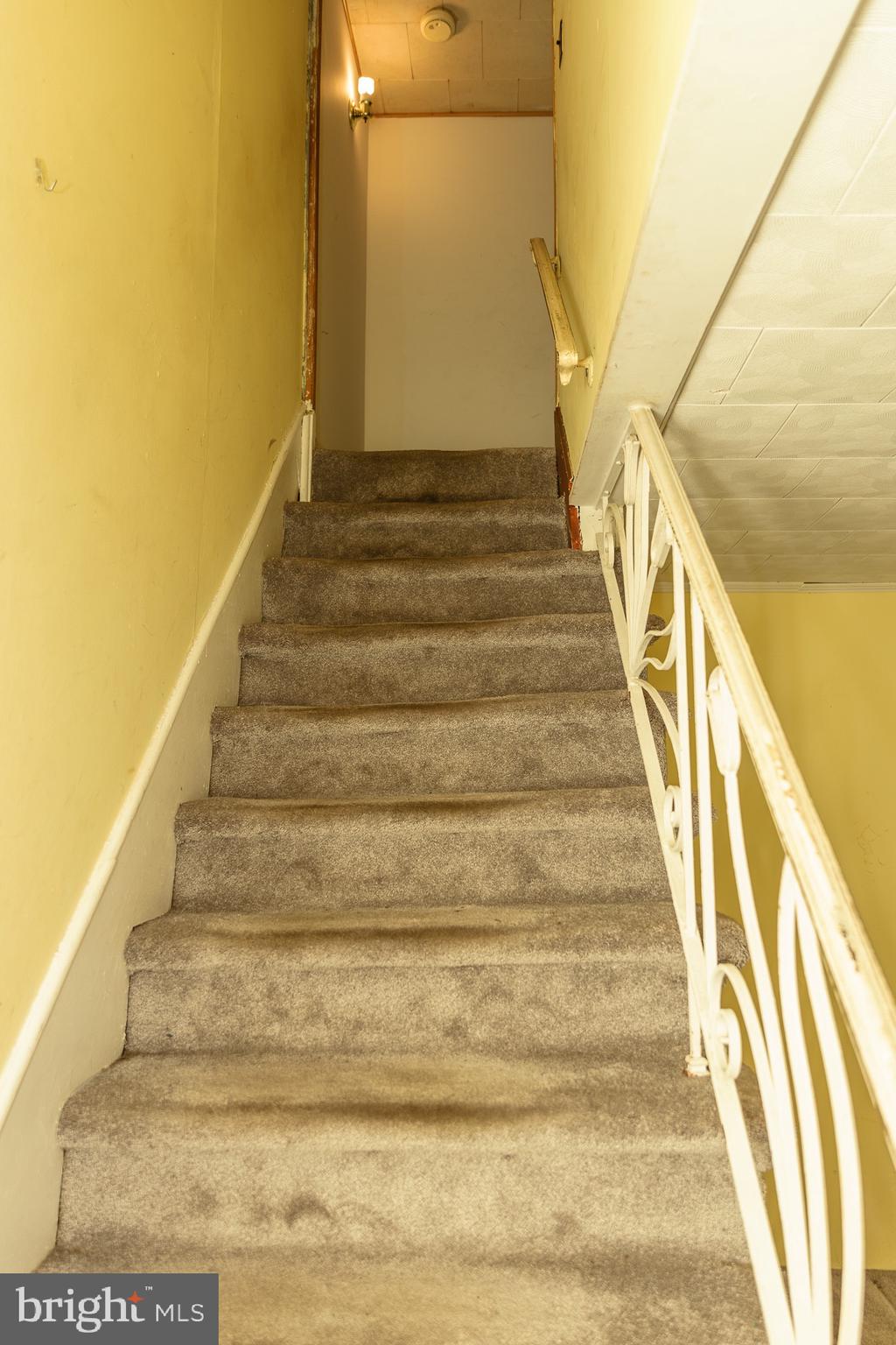 1009 CHESTNUT STREET