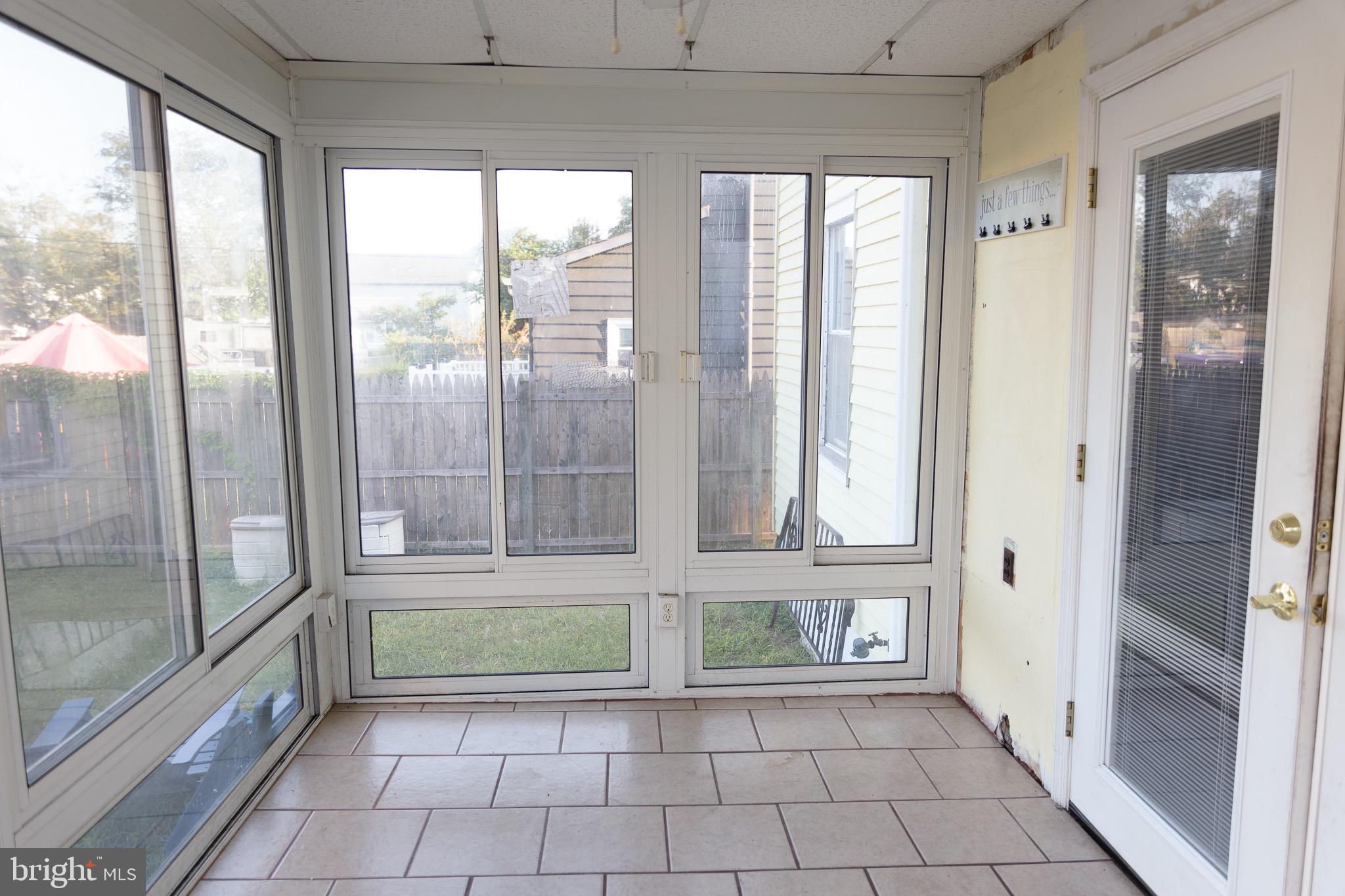 1009 CHESTNUT STREET