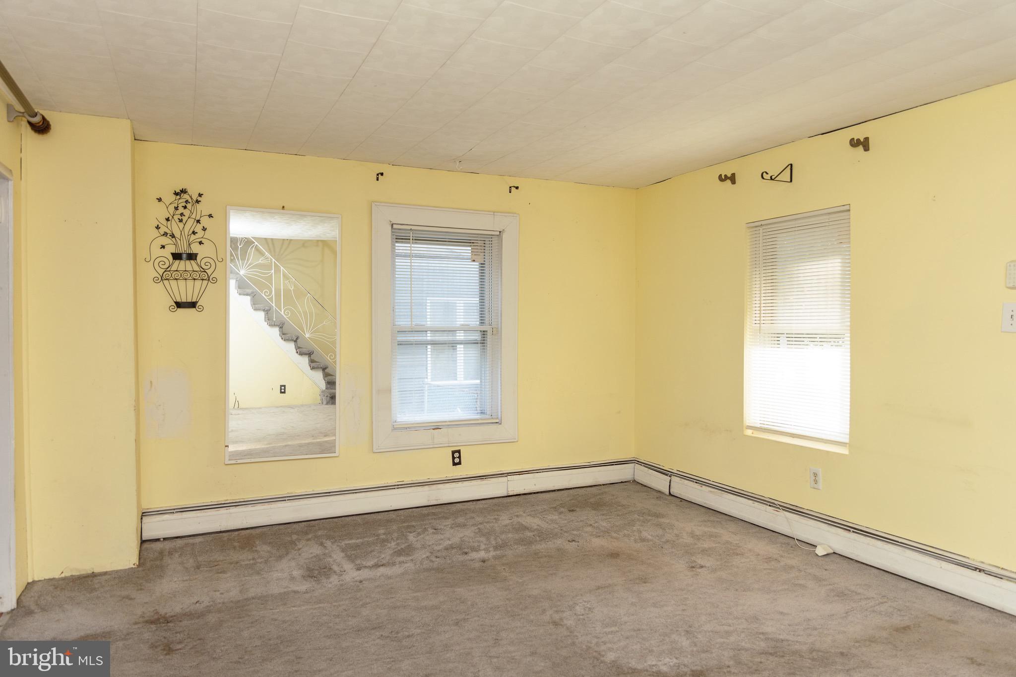 1009 CHESTNUT STREET