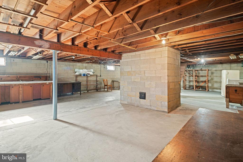204 LINDEN AVENUE