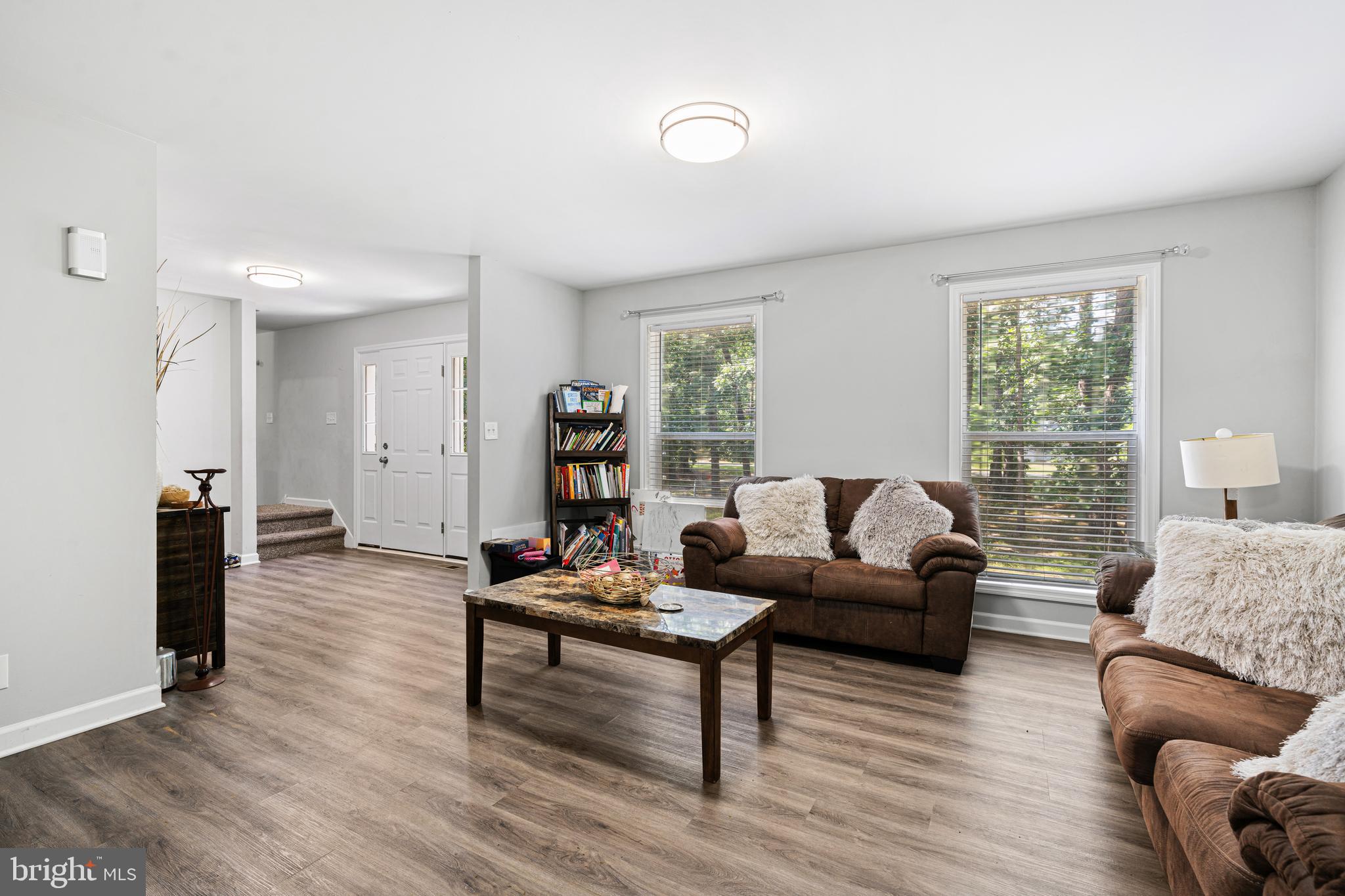 2307 SUNNYHILL AVENUE