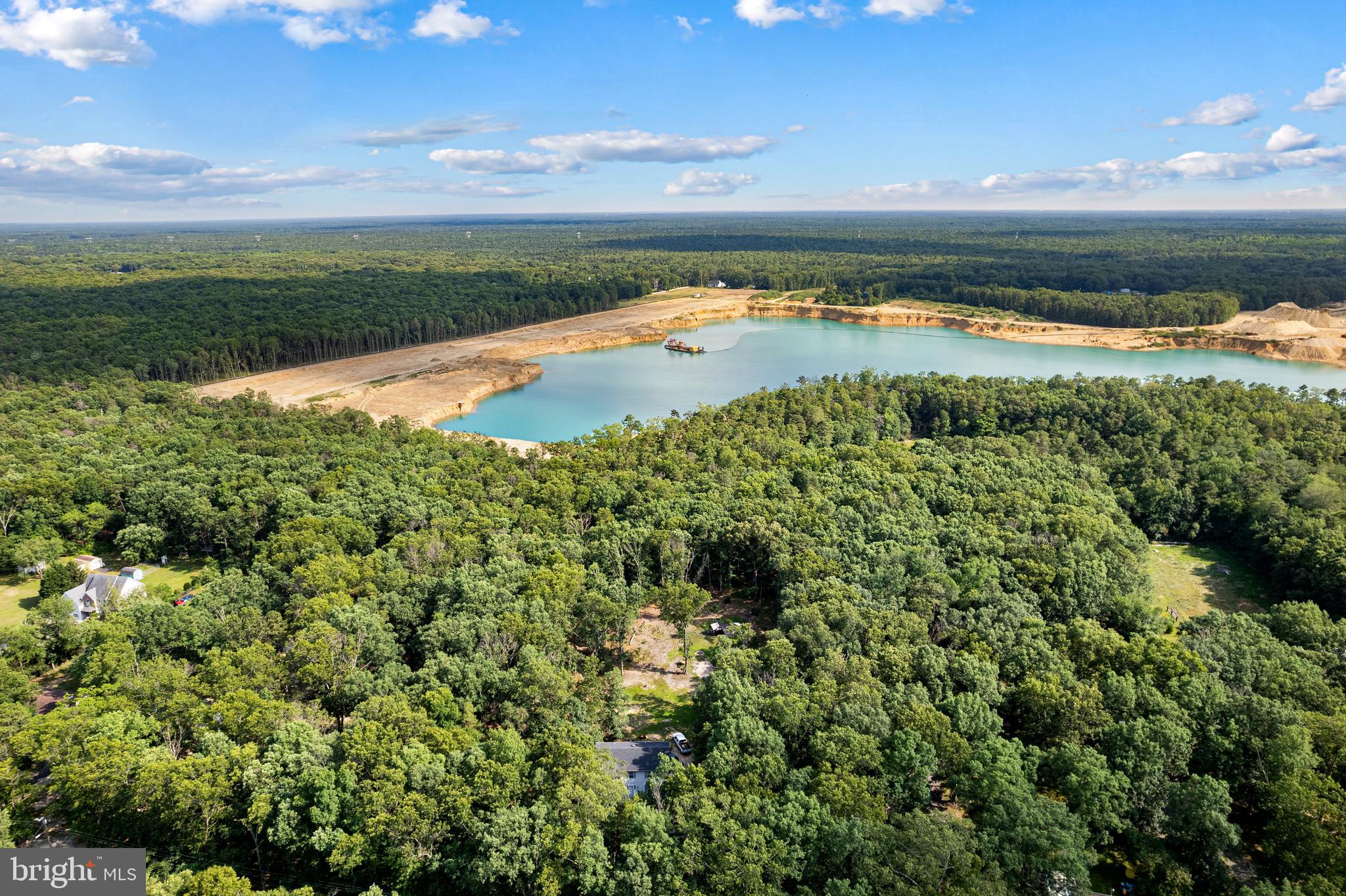 2307 SUNNYHILL AVENUE