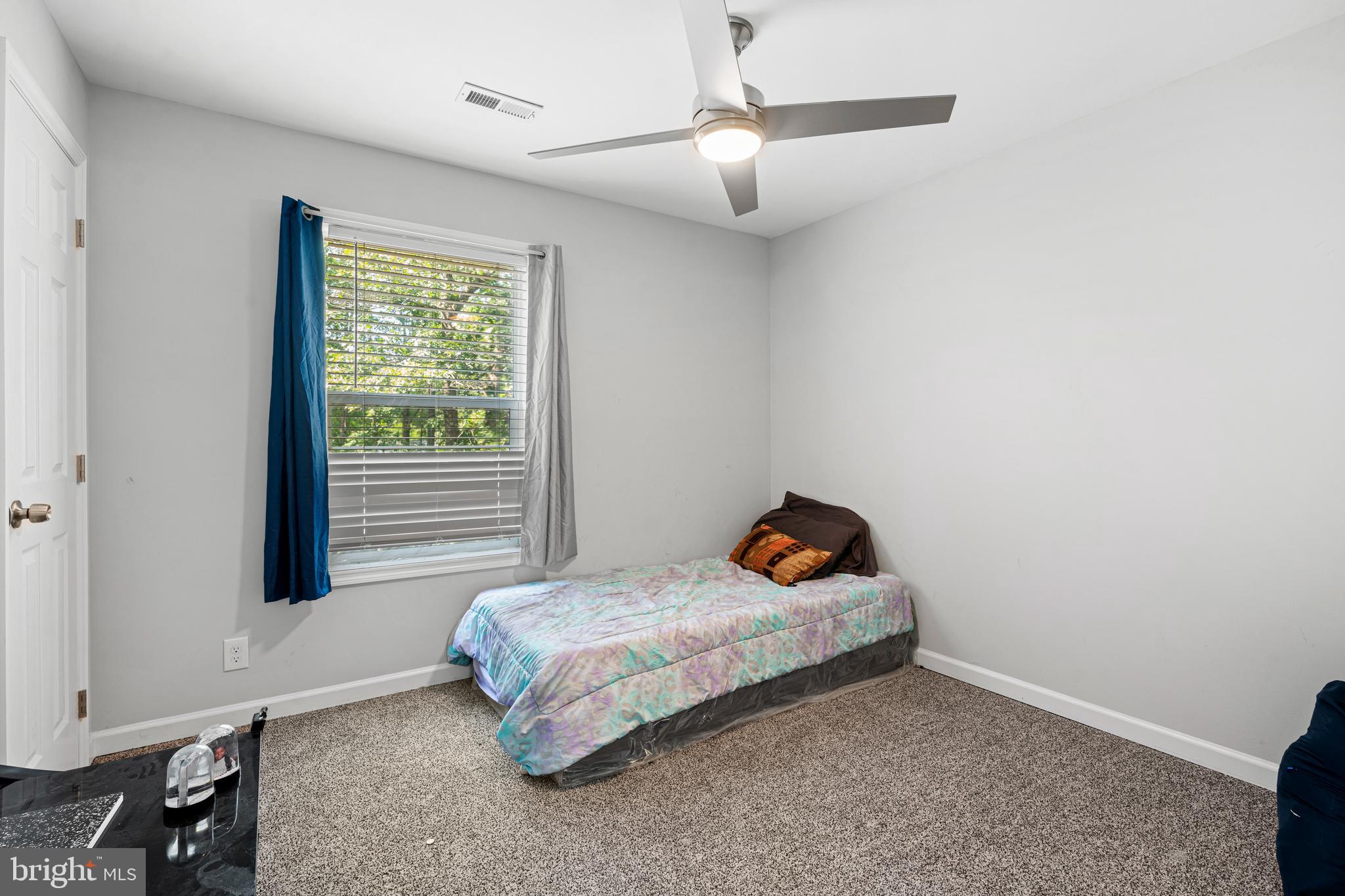 2307 SUNNYHILL AVENUE