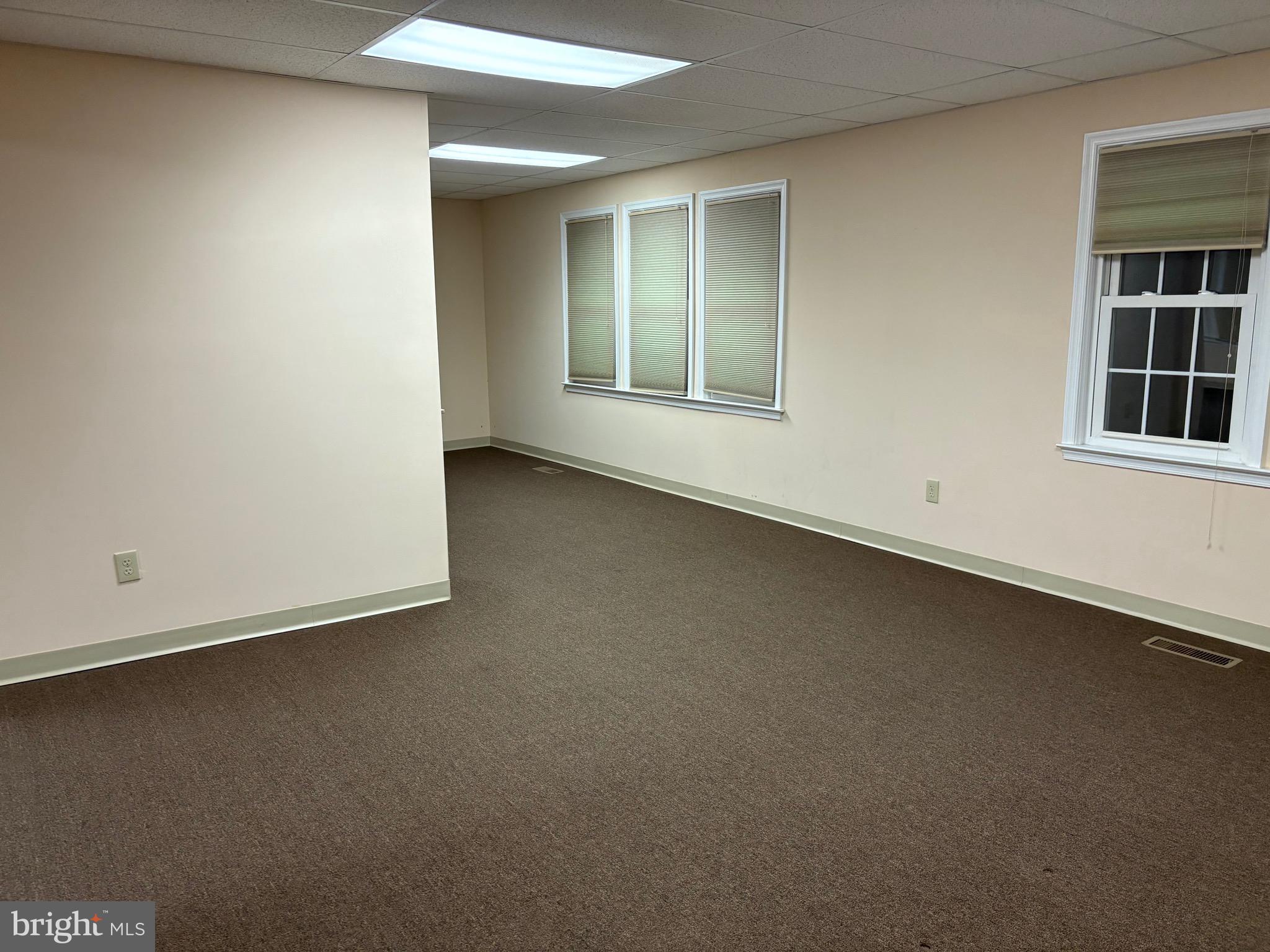 300 WEST AVENUE SUITE D