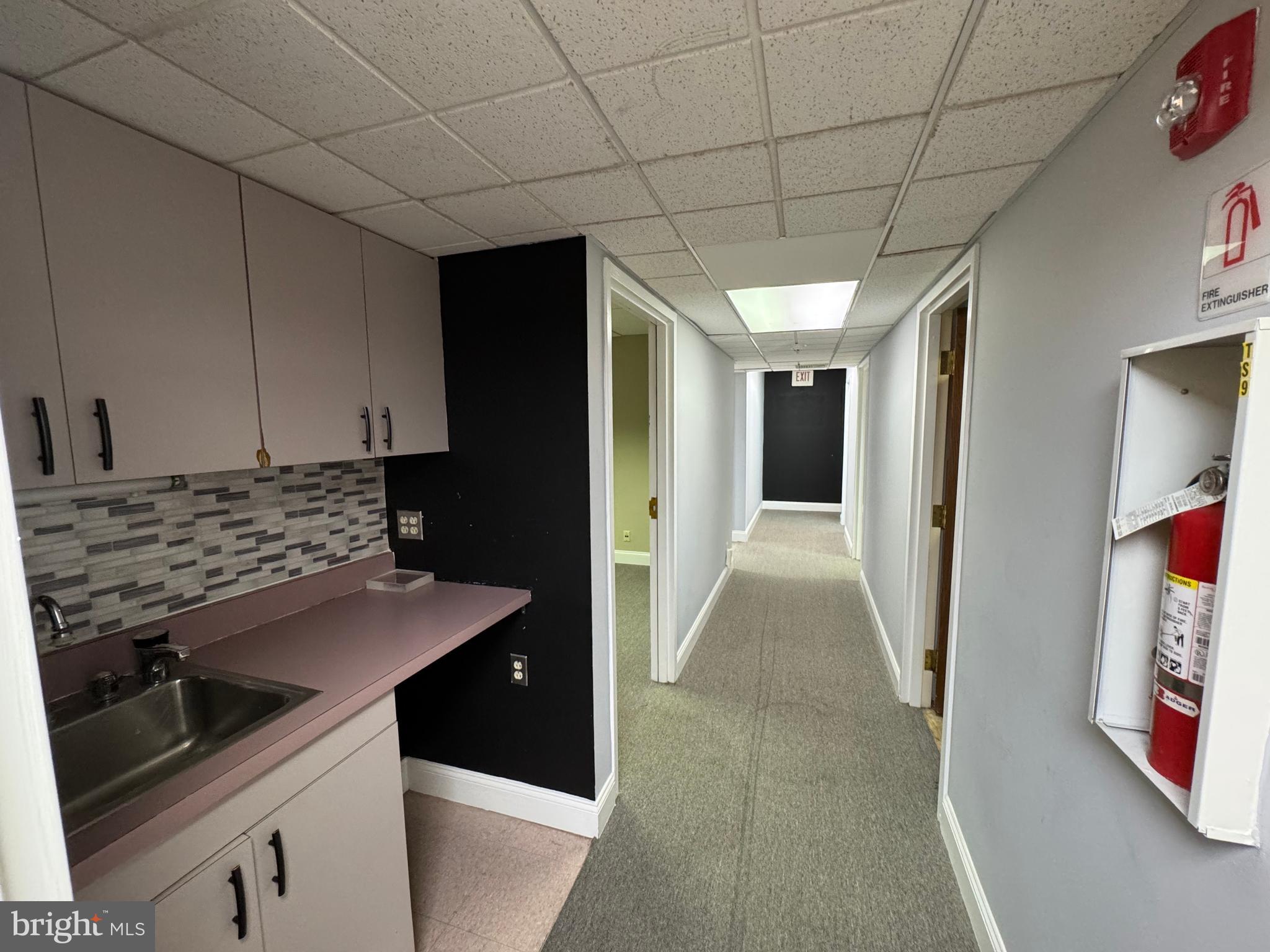 100 E CHESTER PIKE 5