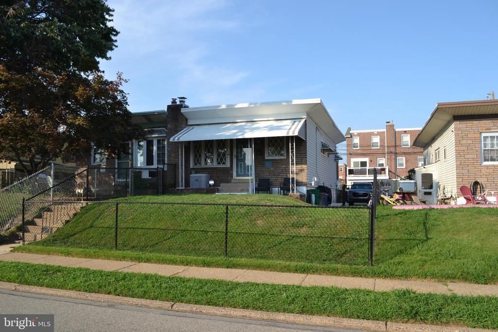 238 ACRES DRIVE