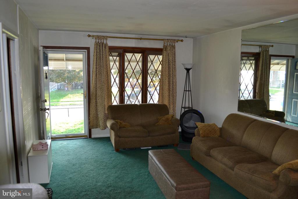 238 ACRES DRIVE