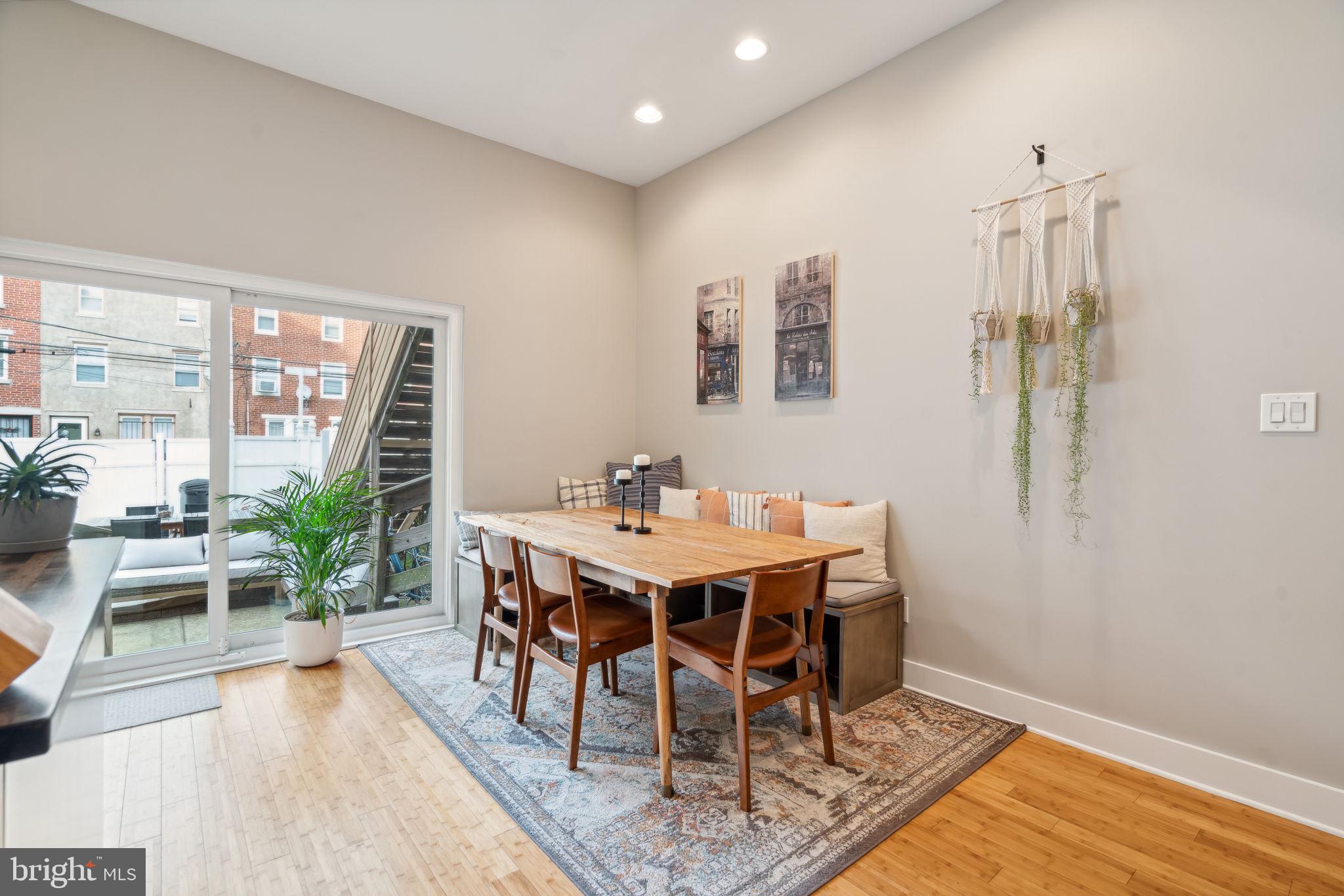 1623 FAIRMOUNT AVENUE A