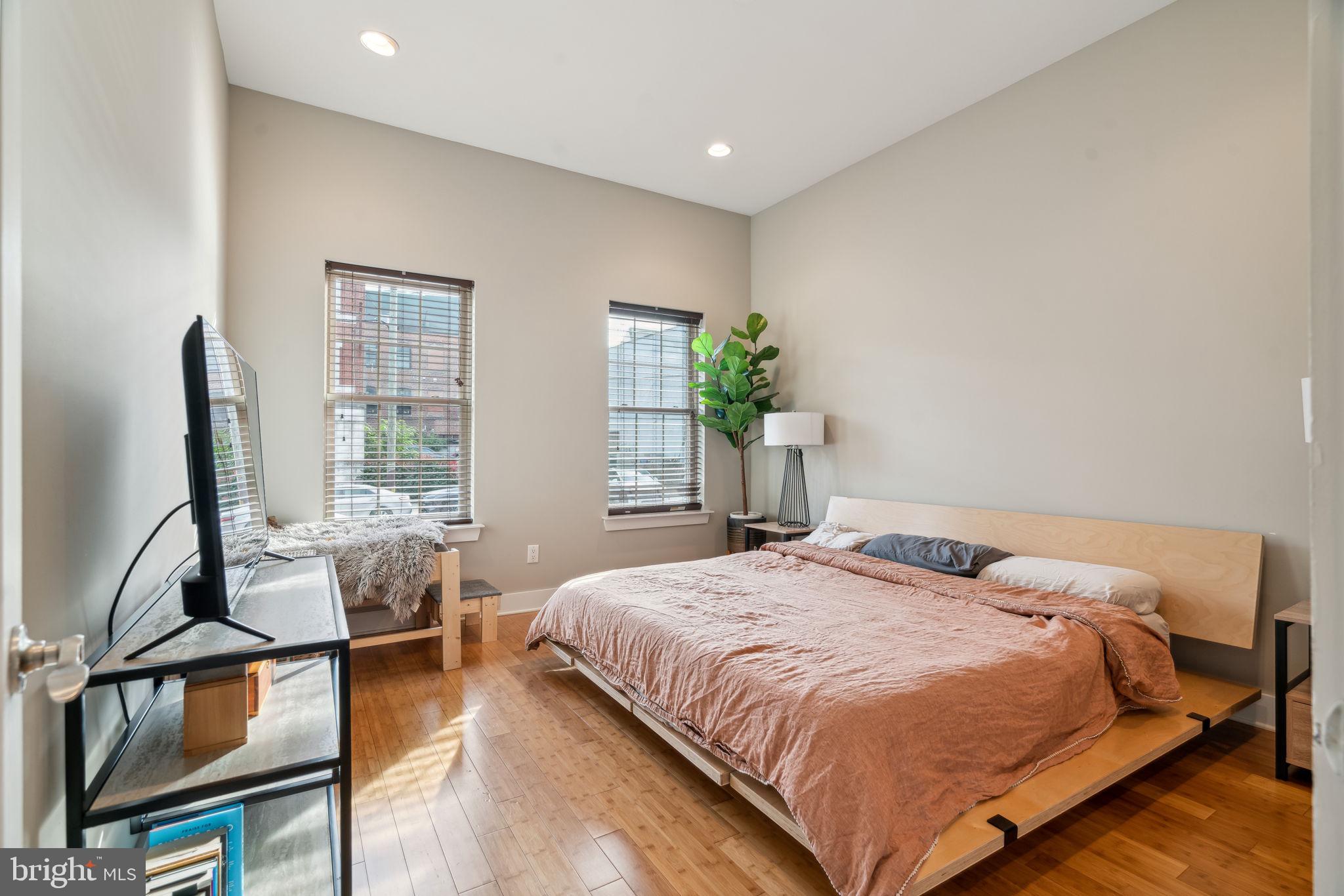 1623 FAIRMOUNT AVENUE A