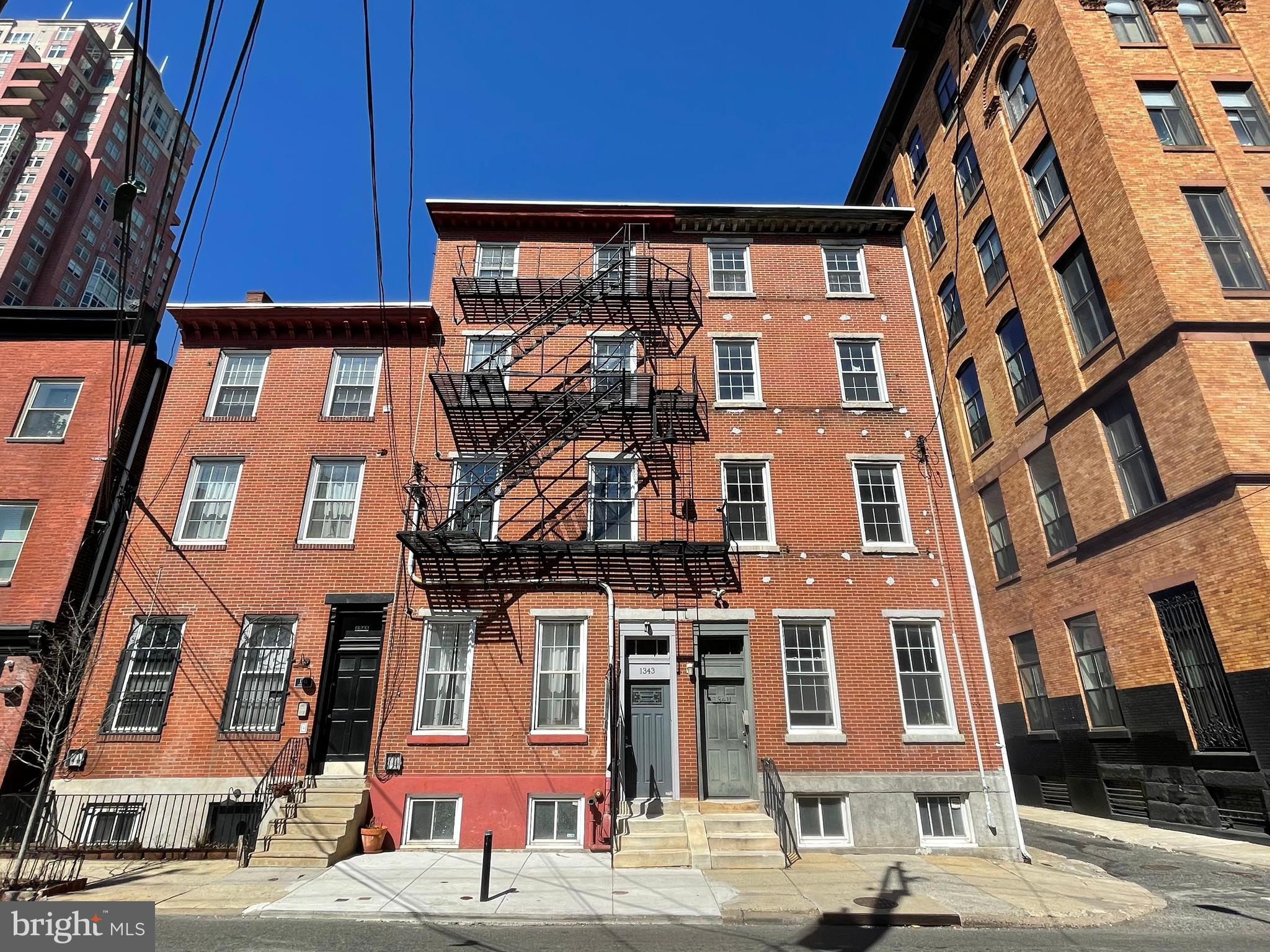 1343 LOMBARD STREET A