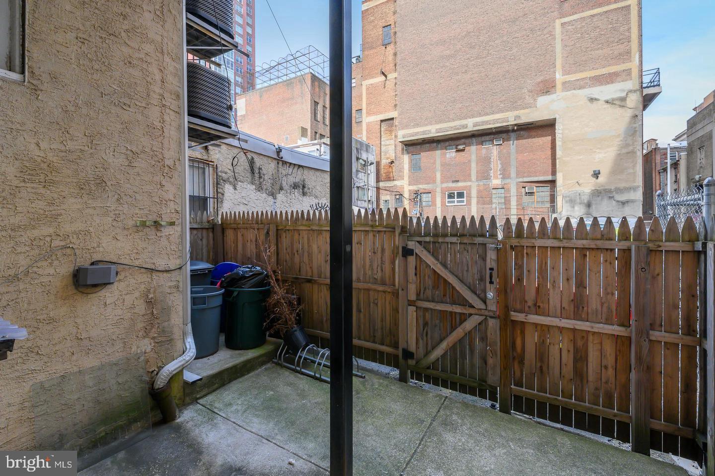 1343 LOMBARD STREET A