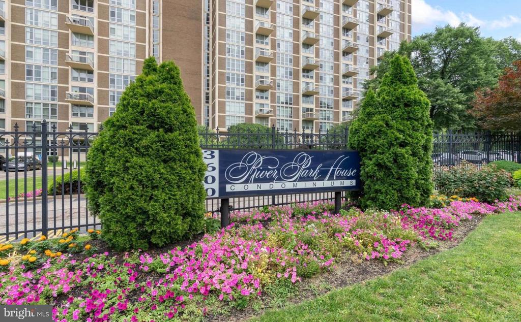 3600 CONSHOHOCKEN AVENUE 1010