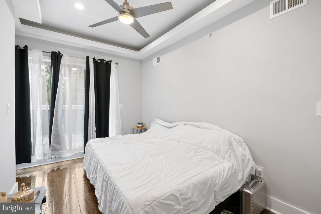 2607 TULIP STREET
