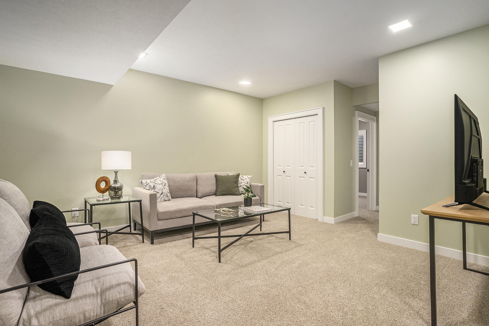 255 Aspen Hill Drive