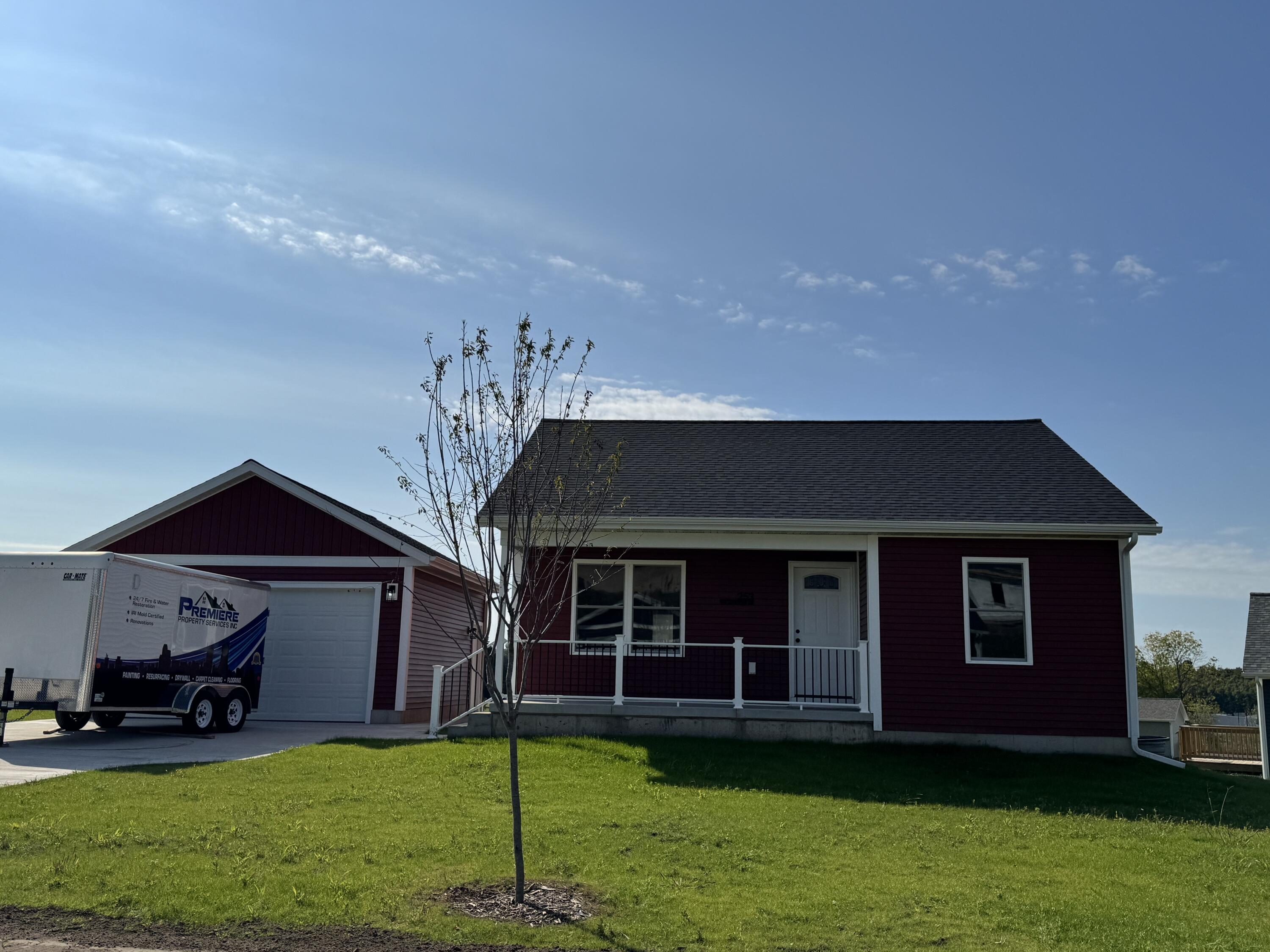 253 Willowside Drive