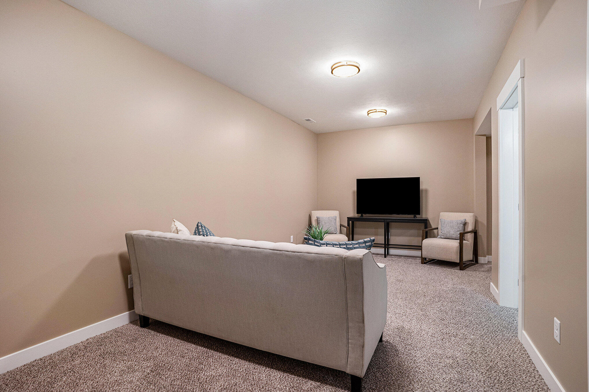 251 Willowside Drive