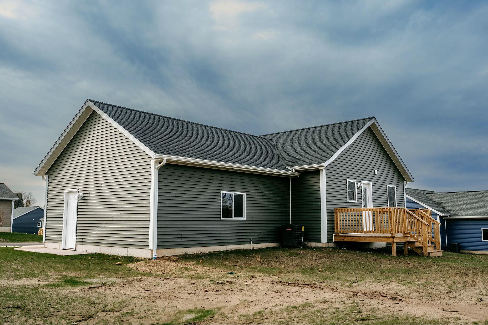 264 Willowside Drive