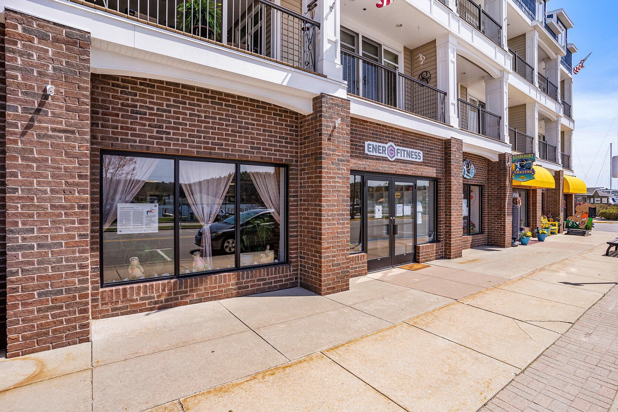 560 S Hancock Street, 3