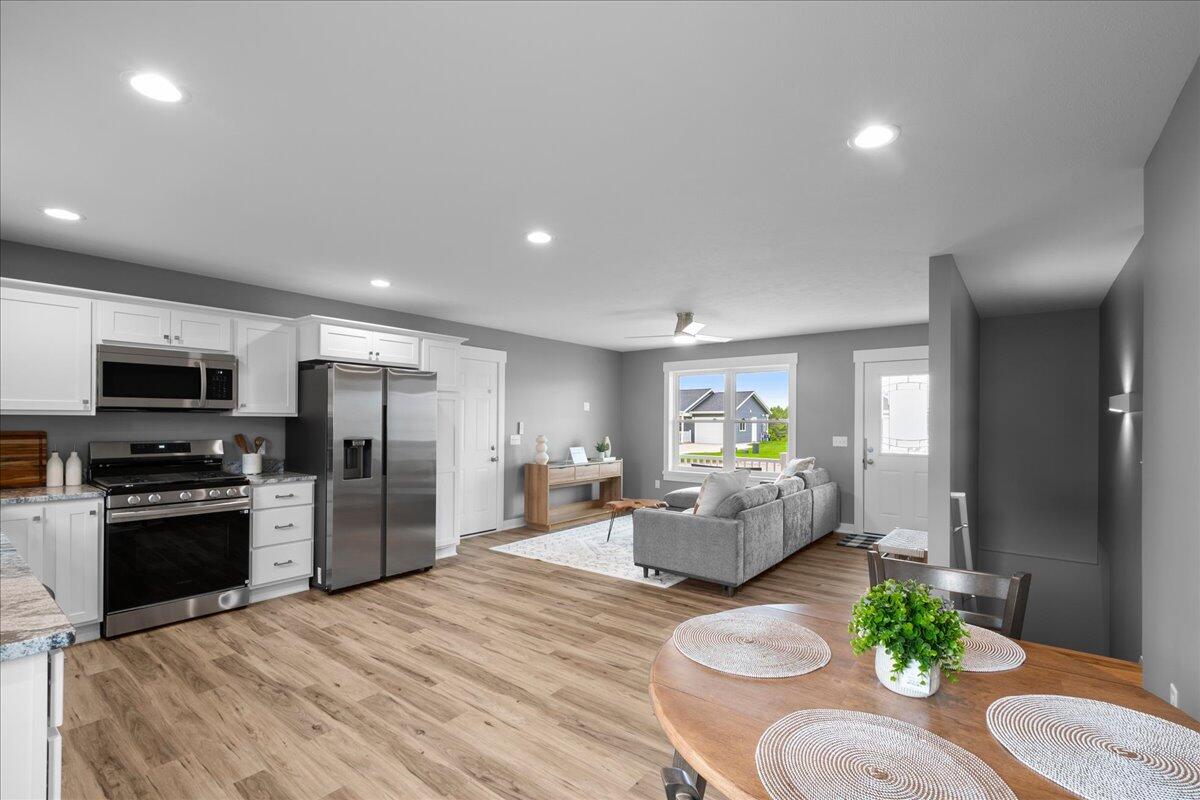 257 Willowside Drive