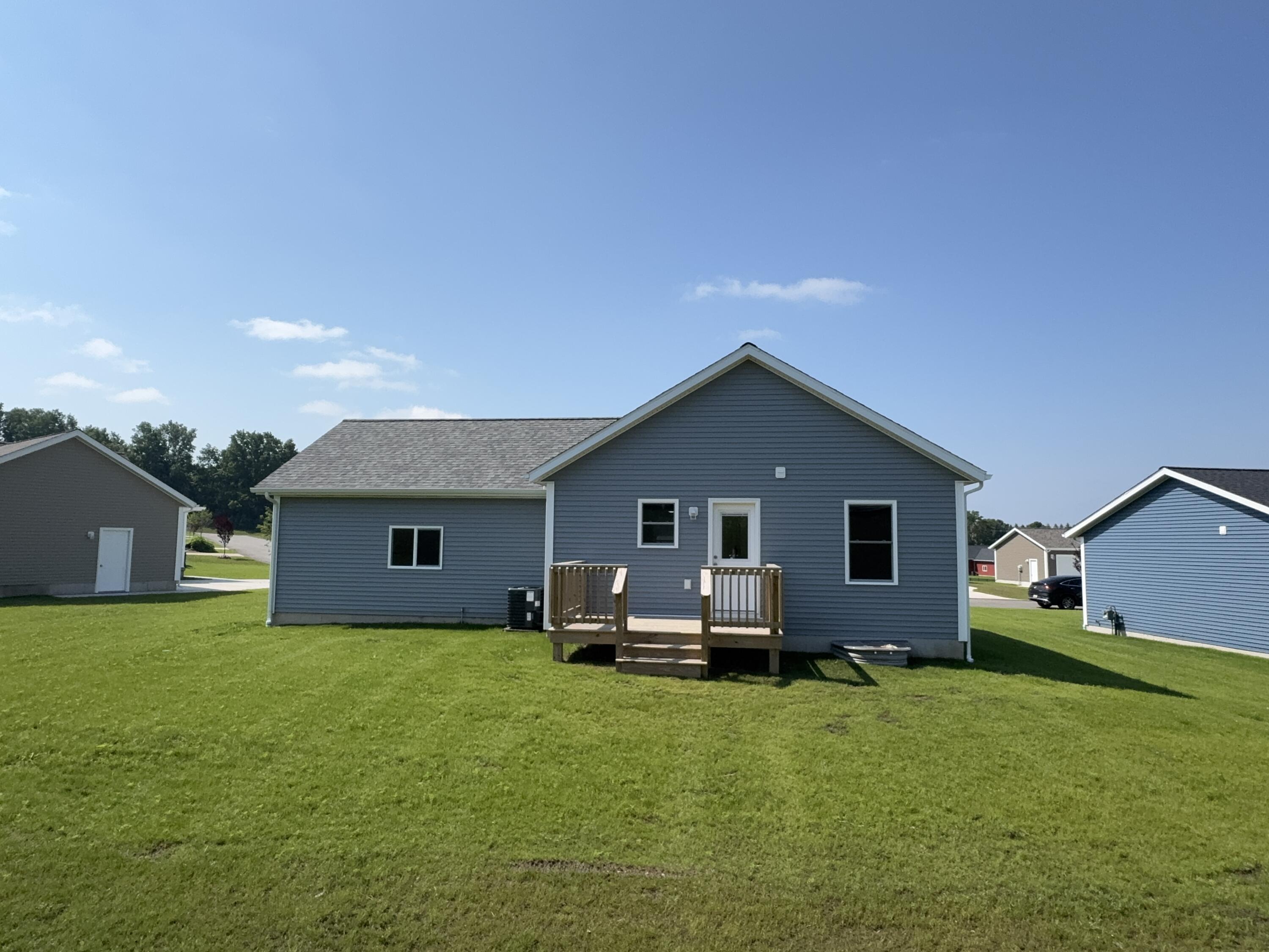 260 Willowside Drive