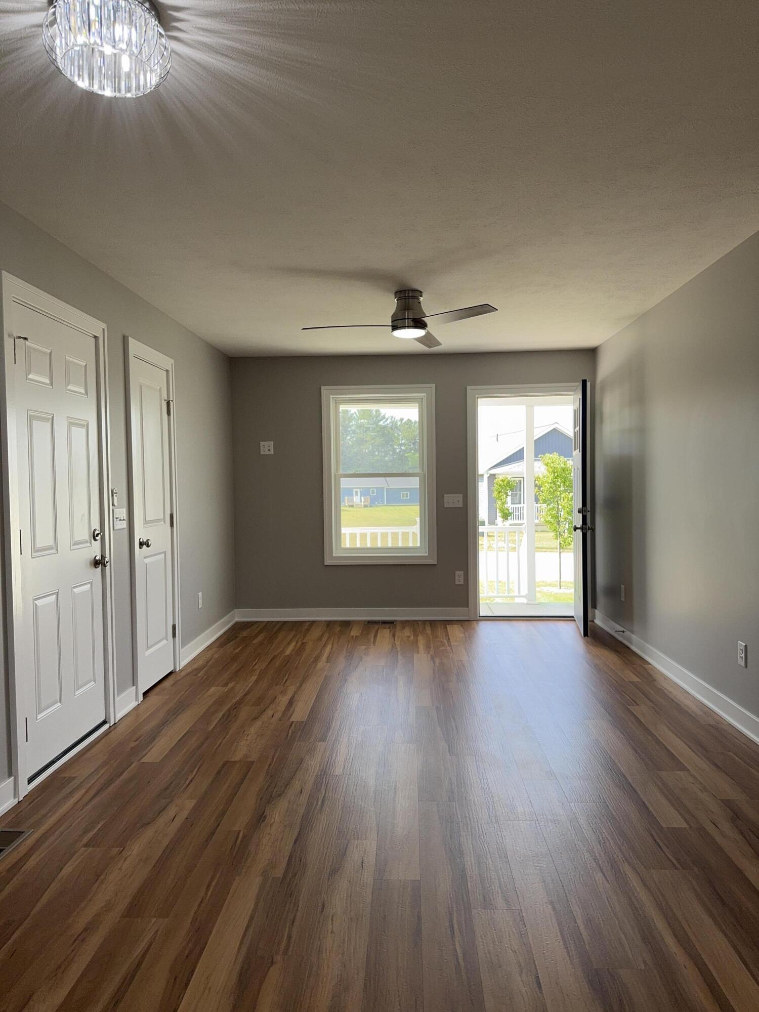 260 Willowside Drive