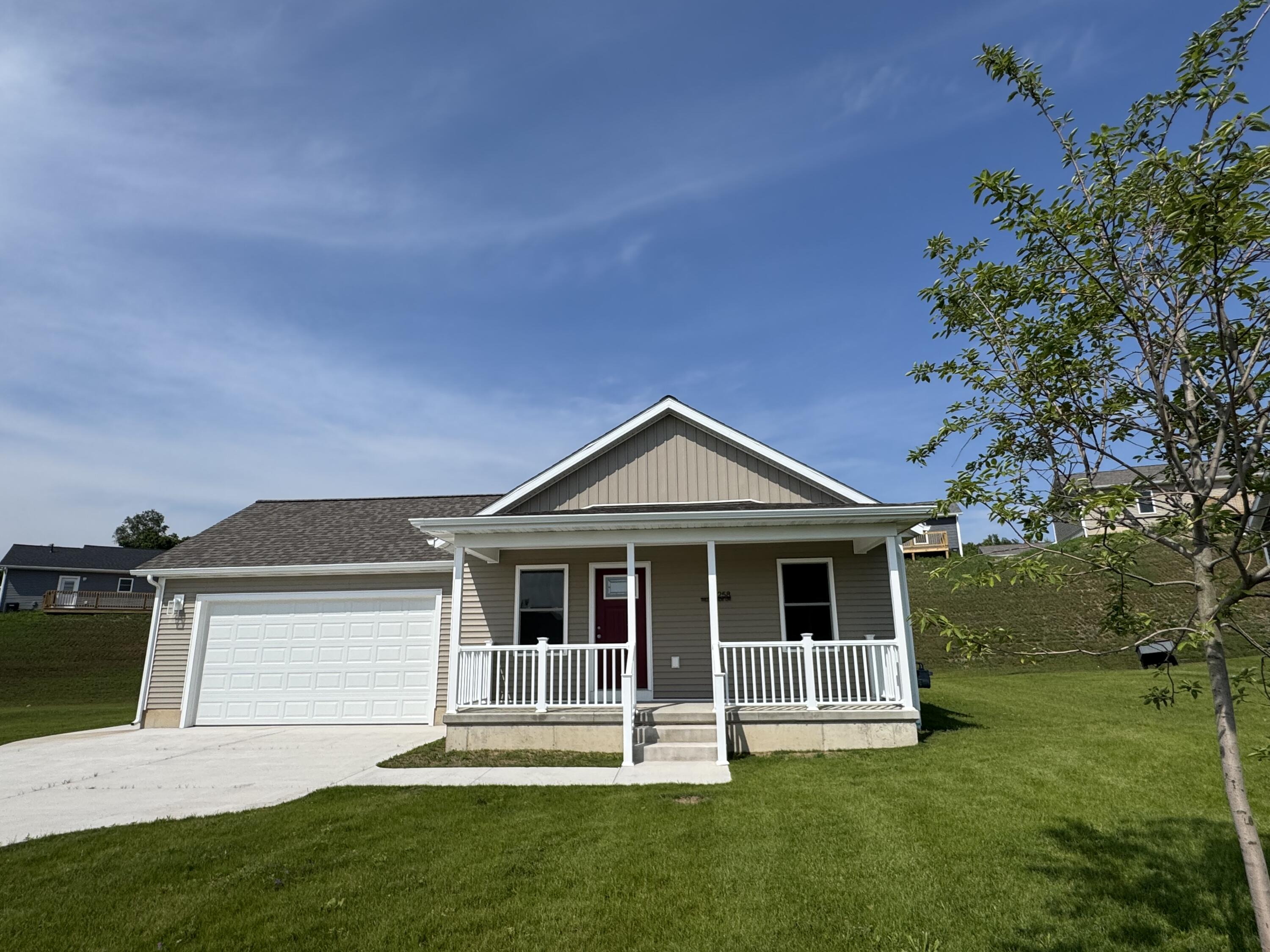 258 Willowside Drive