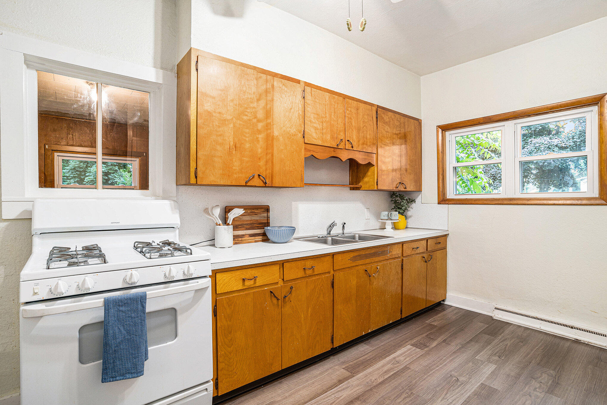 282 Walnut Street Street