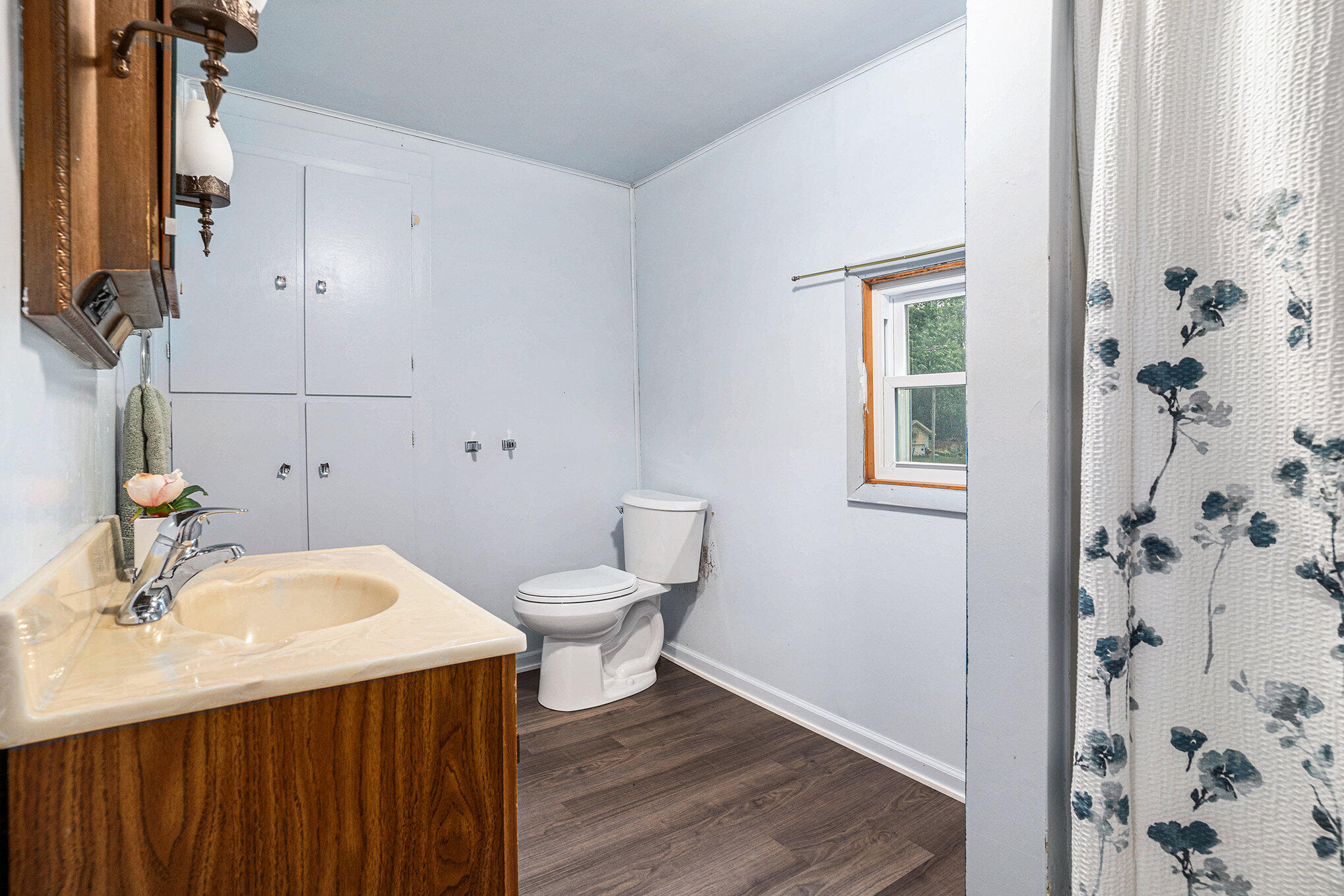 282 Walnut Street Street