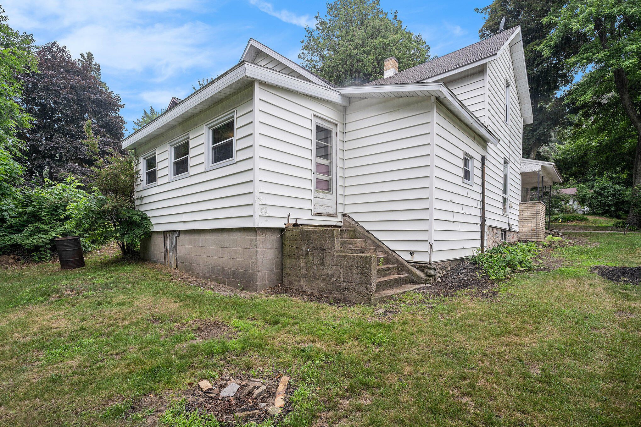 282 Walnut Street Street