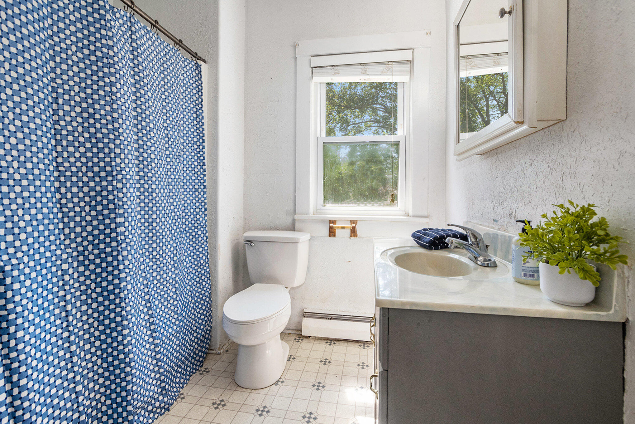 419 S Griswold Street