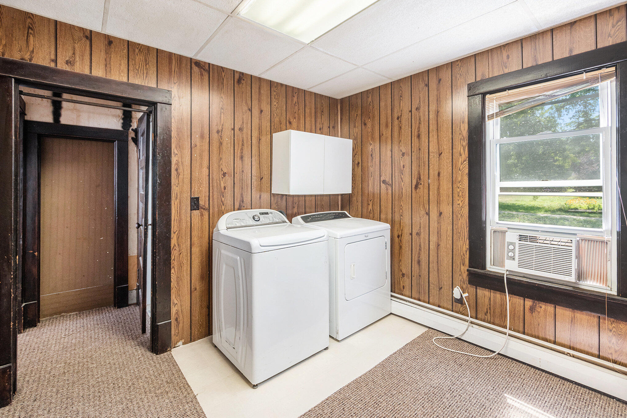 419 S Griswold Street