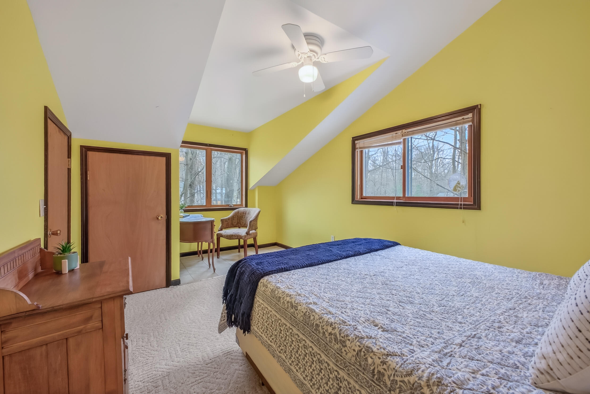 9531 W Silver Lake Road