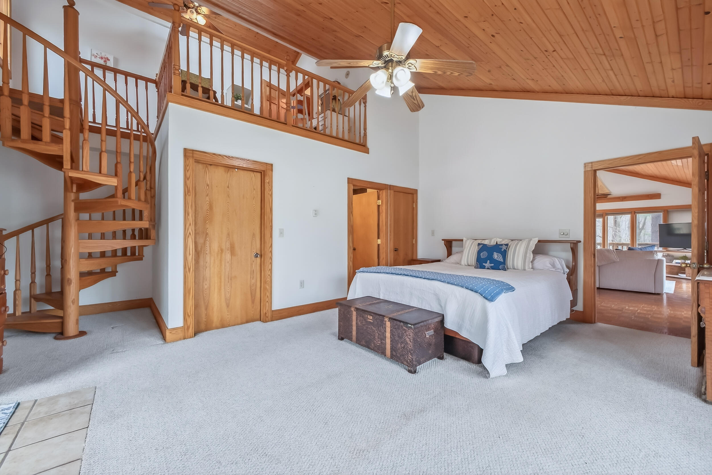 9531 W Silver Lake Road