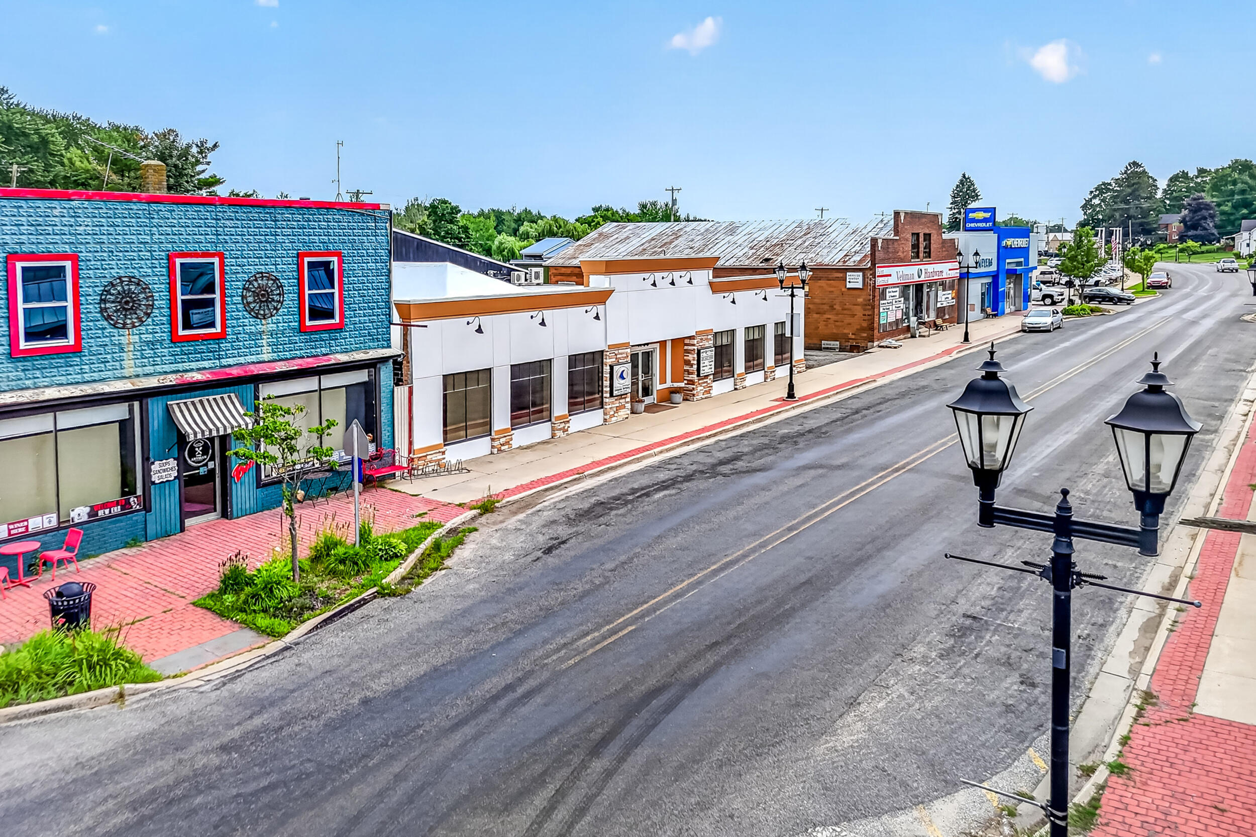4708 First Street