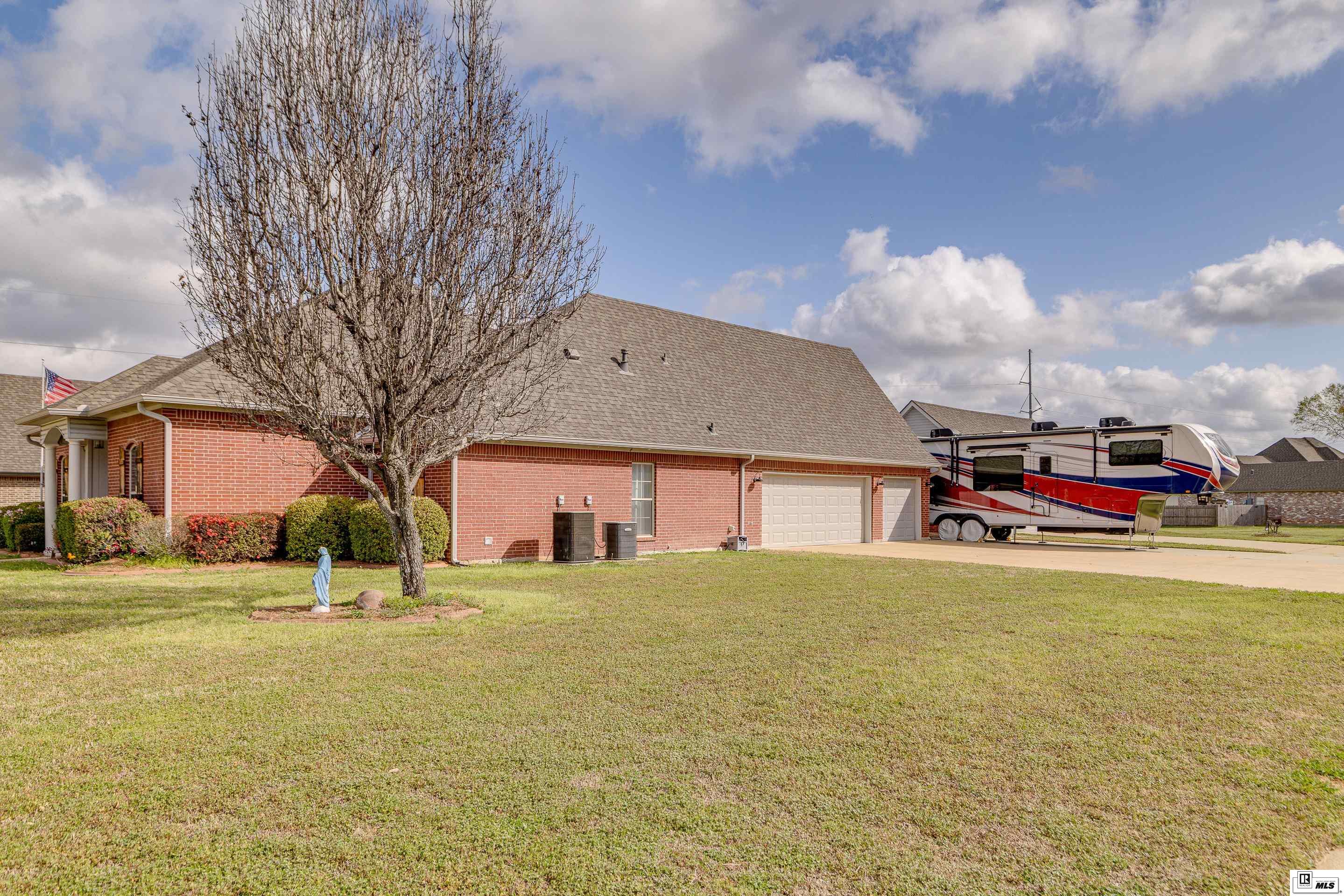 1396 FRENCHMANS BEND ROAD