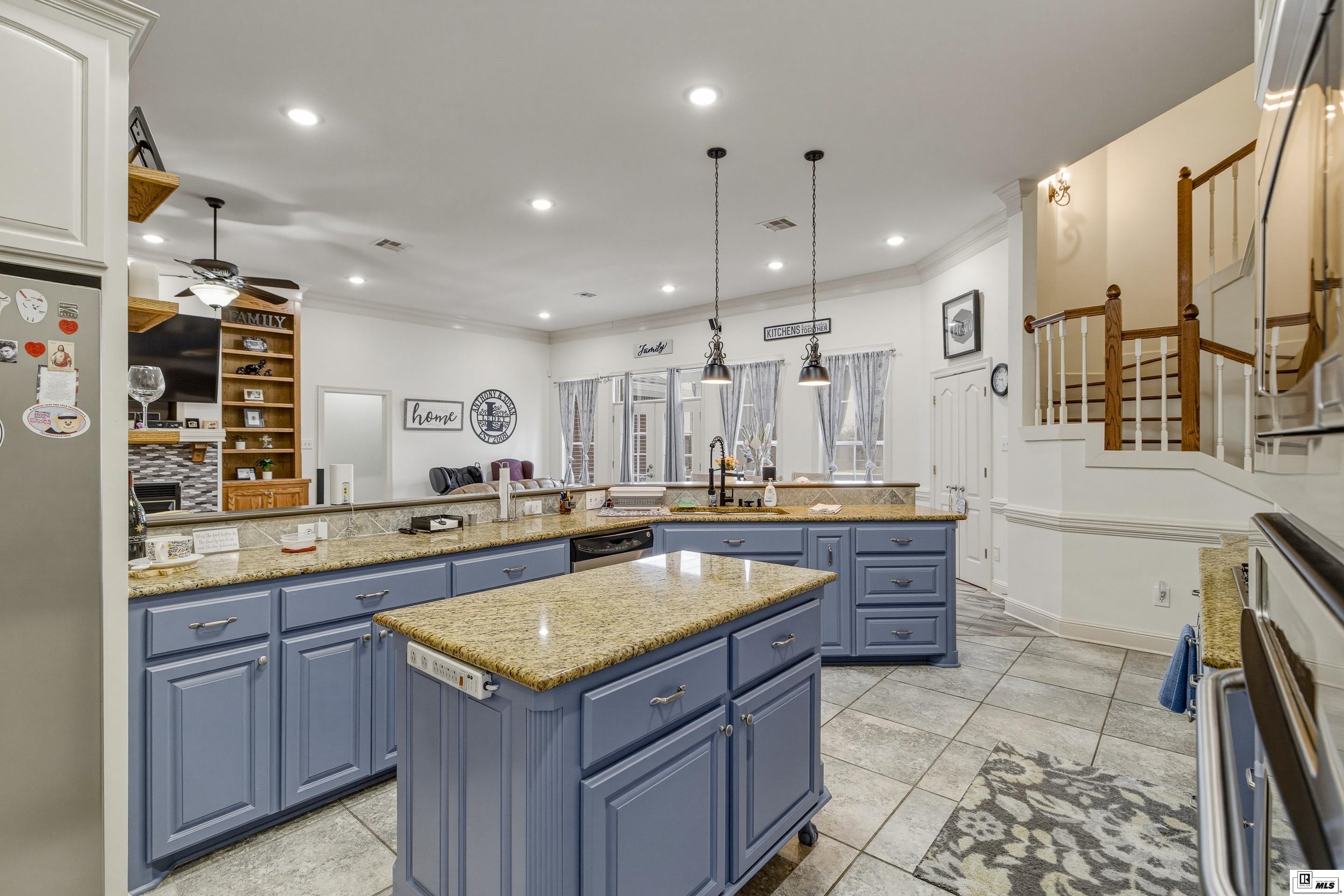 1396 FRENCHMANS BEND ROAD