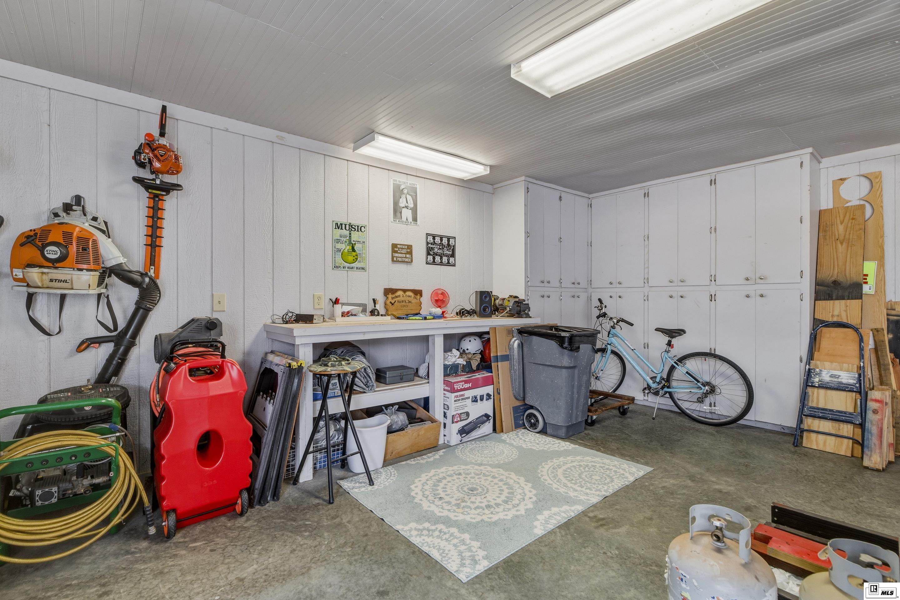 1396 FRENCHMANS BEND ROAD