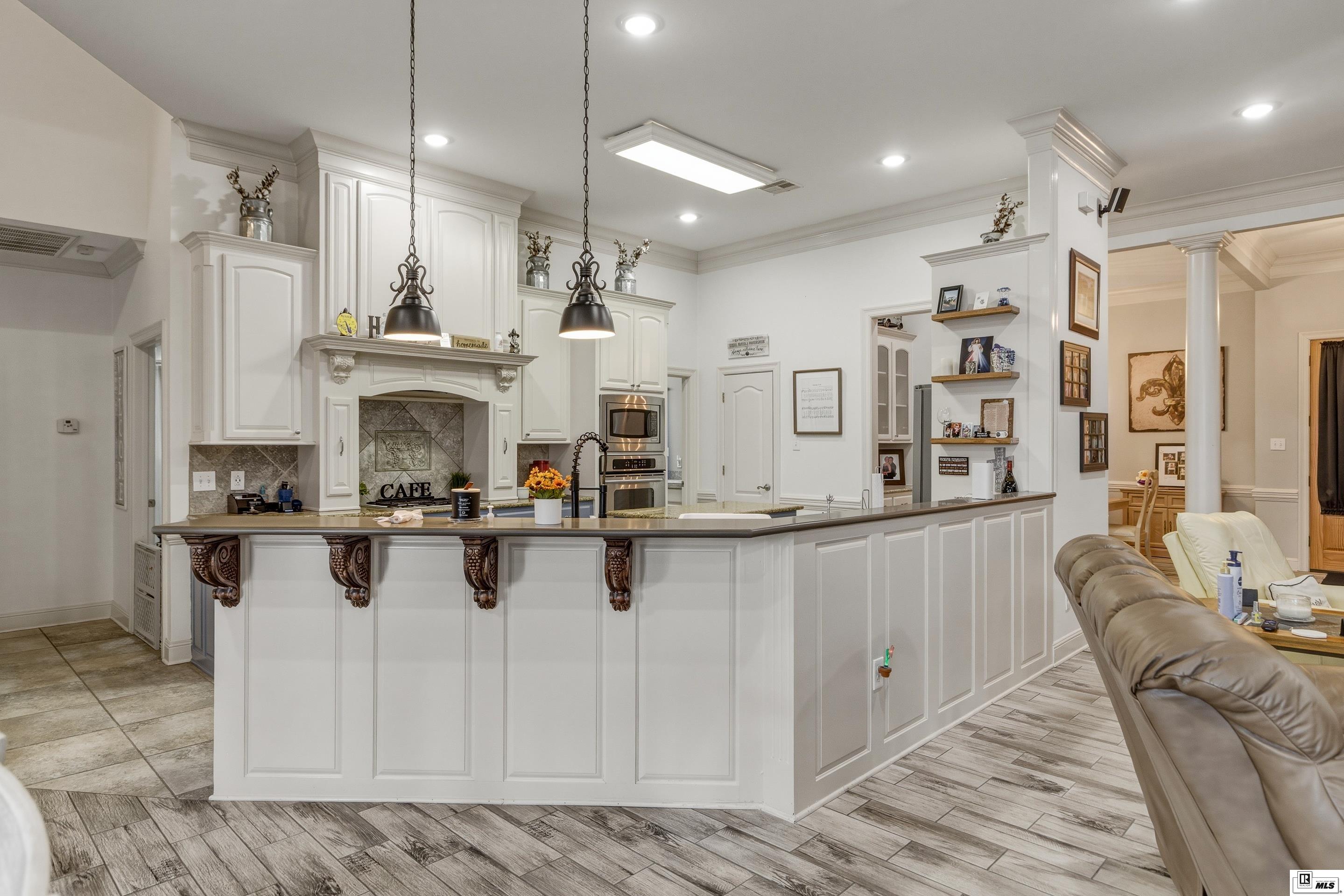 1396 FRENCHMANS BEND ROAD
