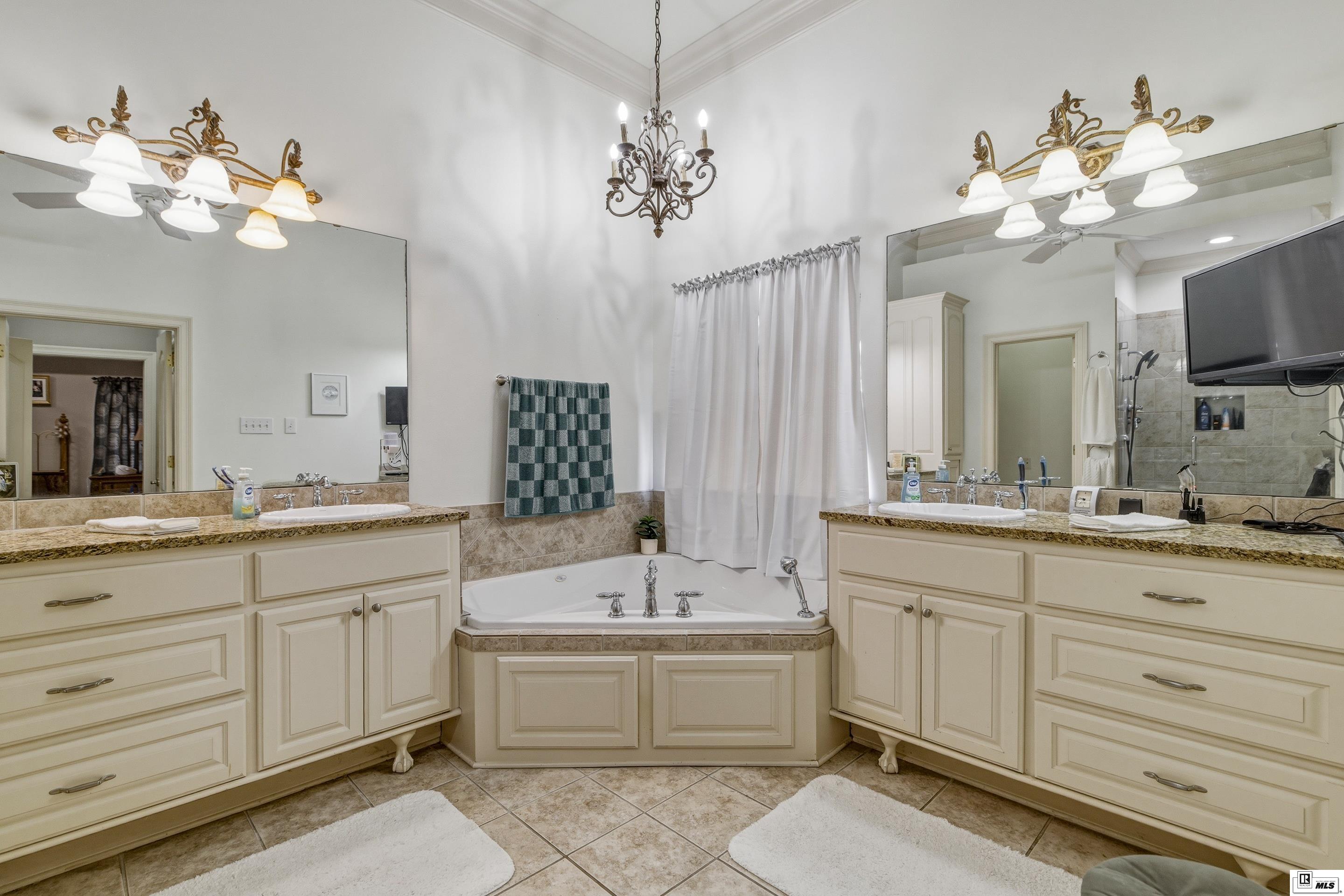 1396 FRENCHMANS BEND ROAD