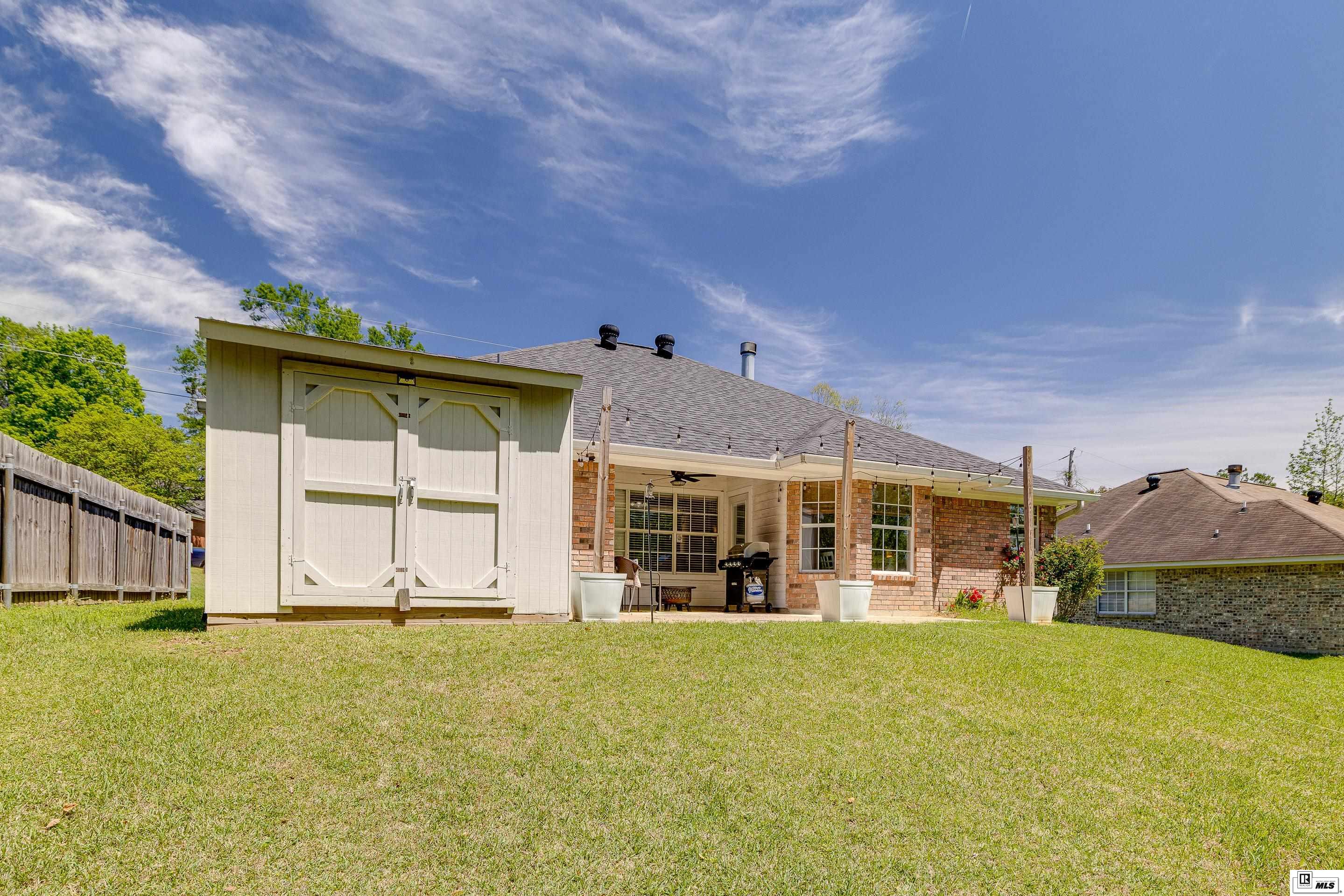 108 FOXWOOD DRIVE