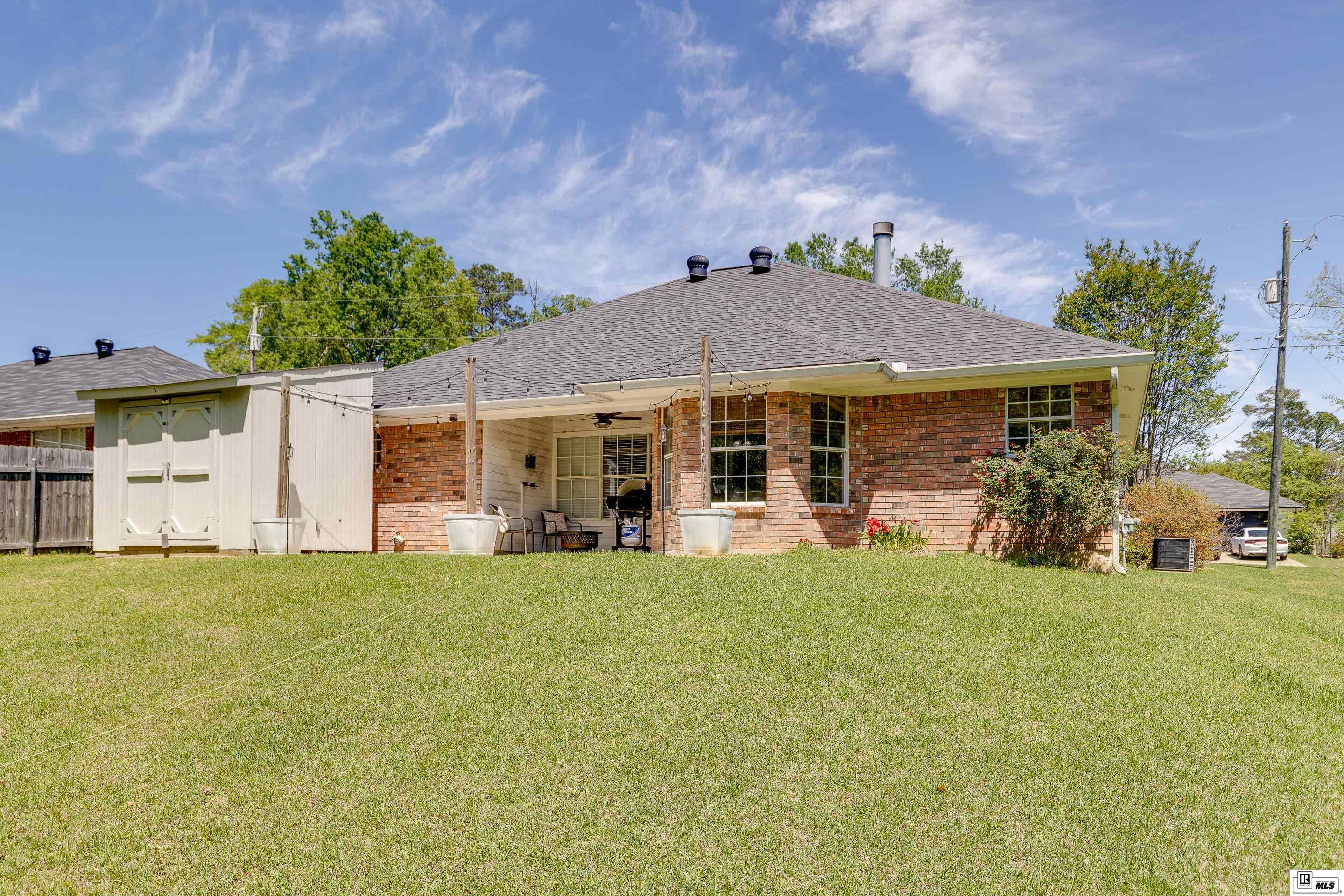 108 FOXWOOD DRIVE