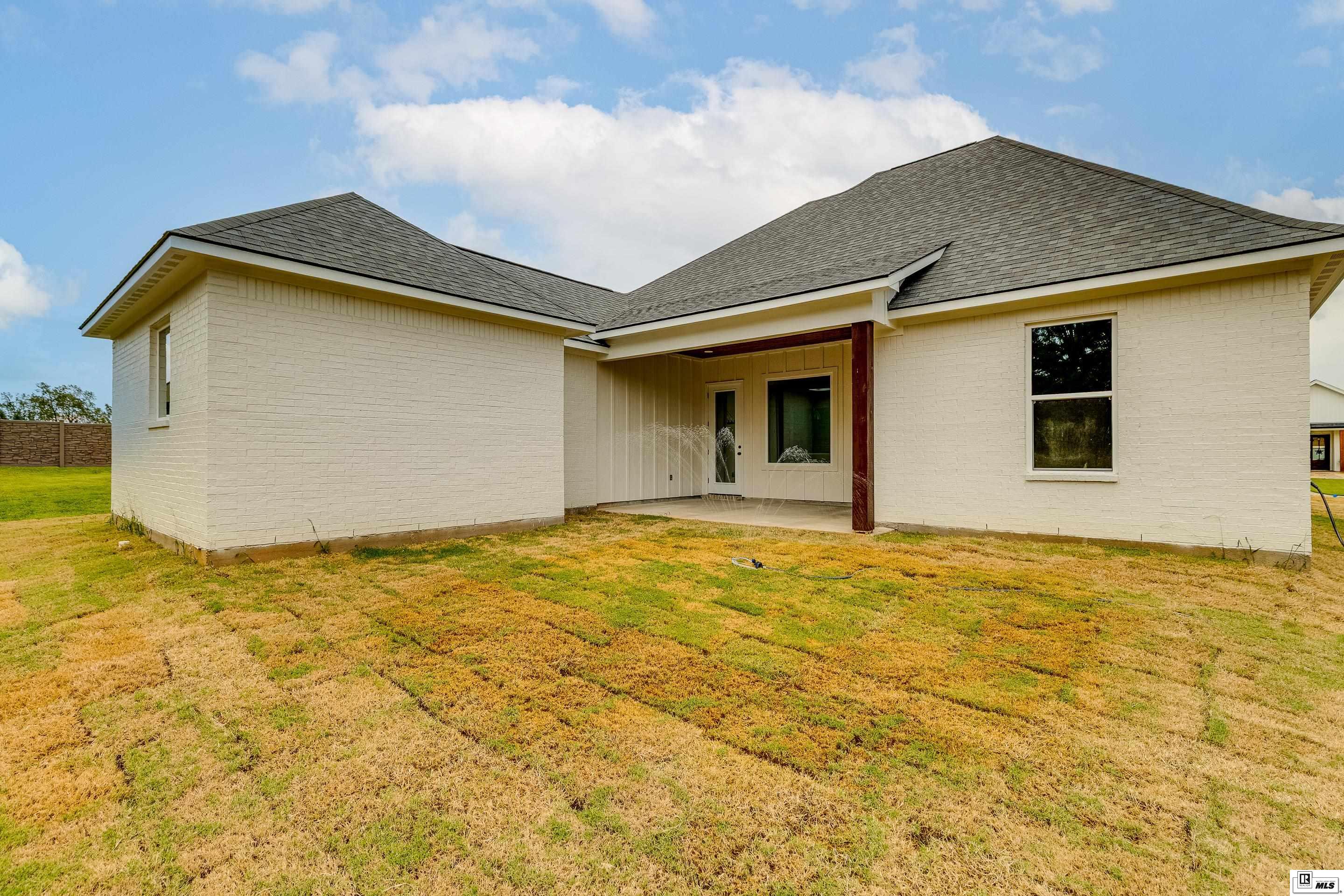 602 BELLA VISTA LOOP