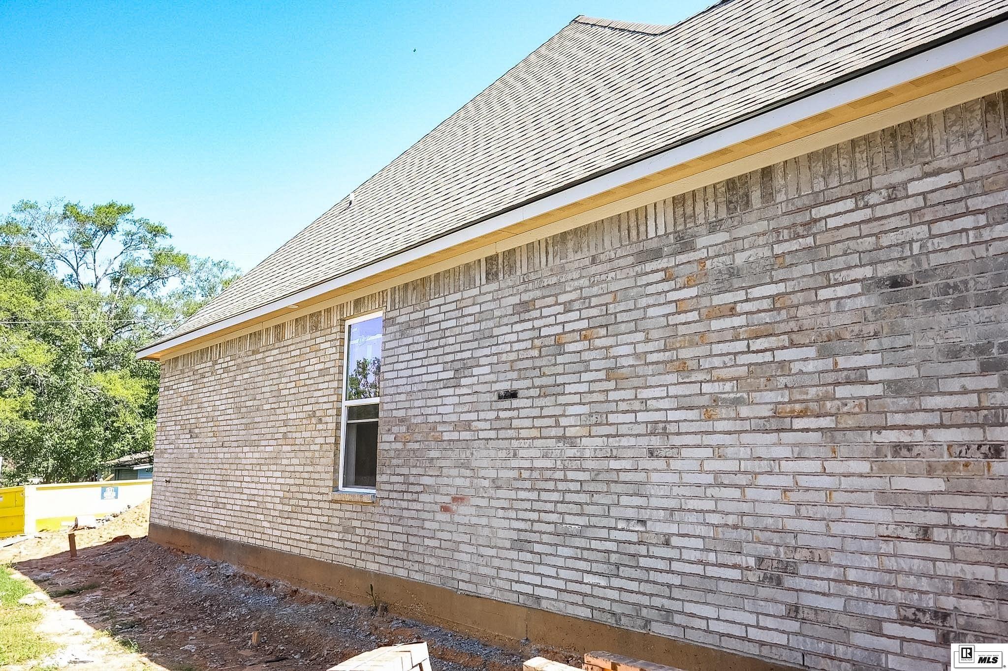 602 BELLA VISTA LOOP