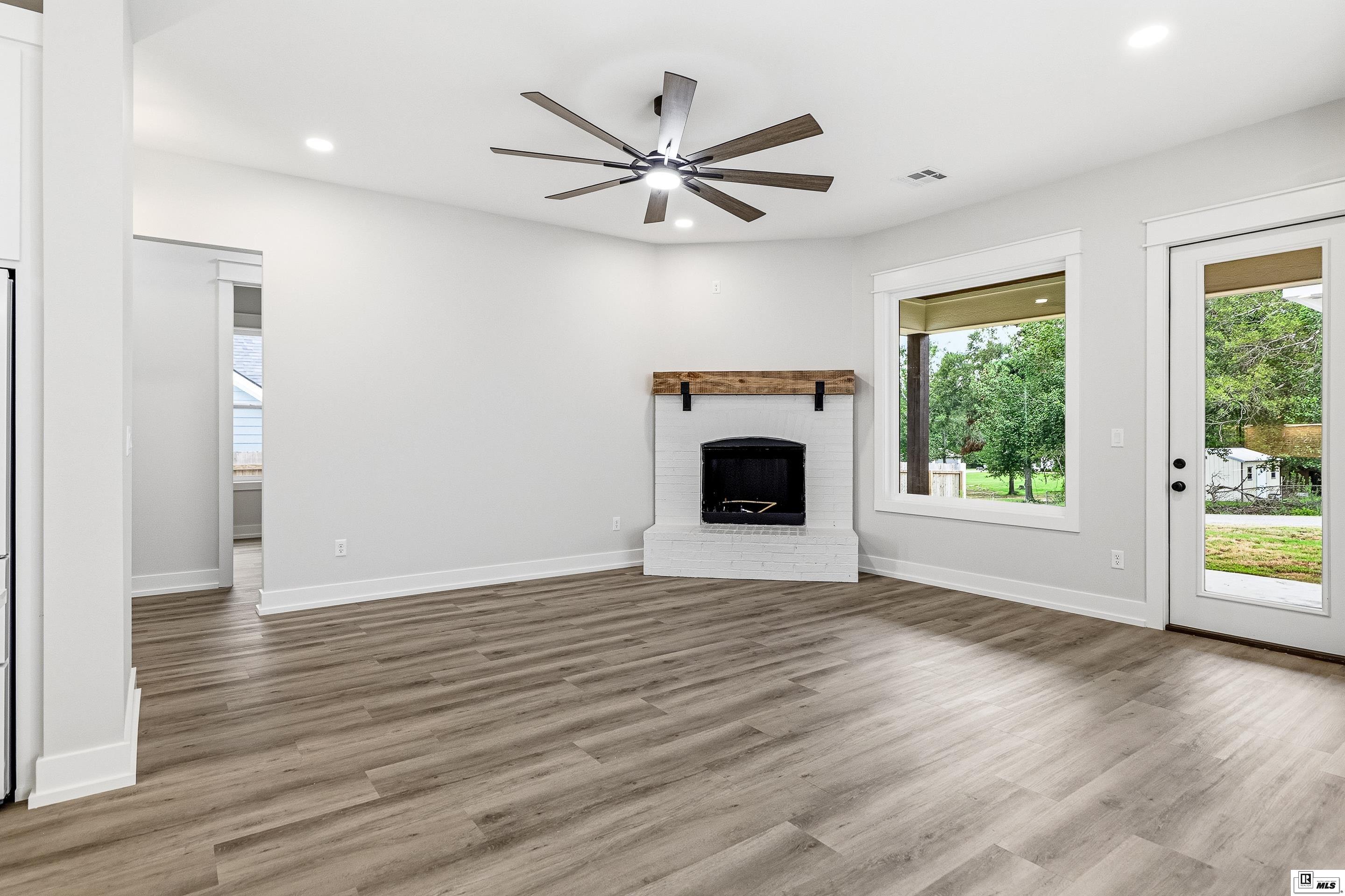 602 BELLA VISTA LOOP